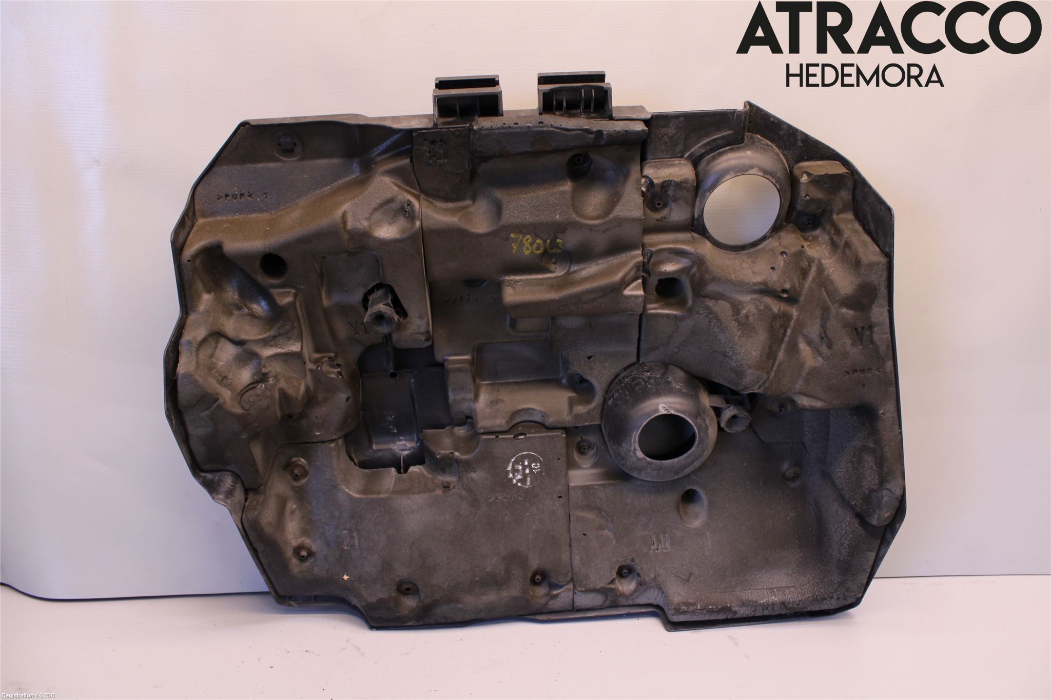 Toyota AURIS 10-12 Motorkåpa