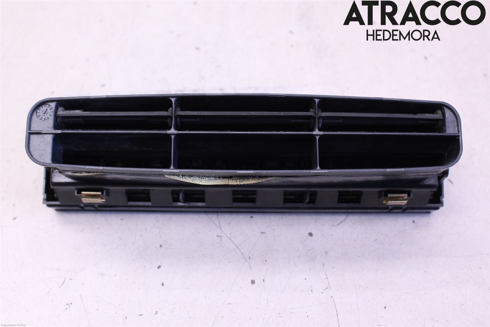 Audi 100/S4     91-94 Defrosterkanal-Munstycke