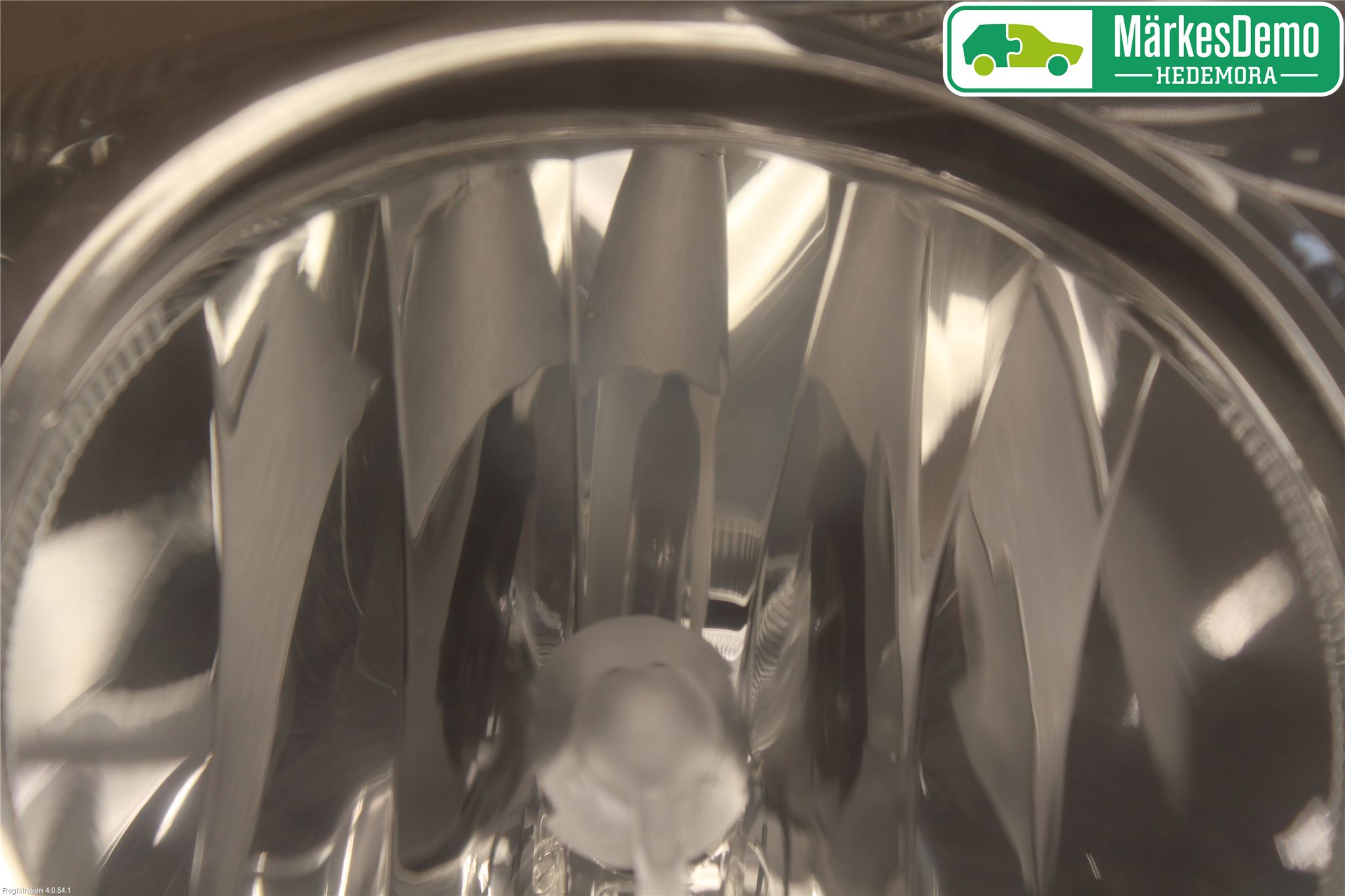 Ford MONDEO     01-06 Strålkastare Höger