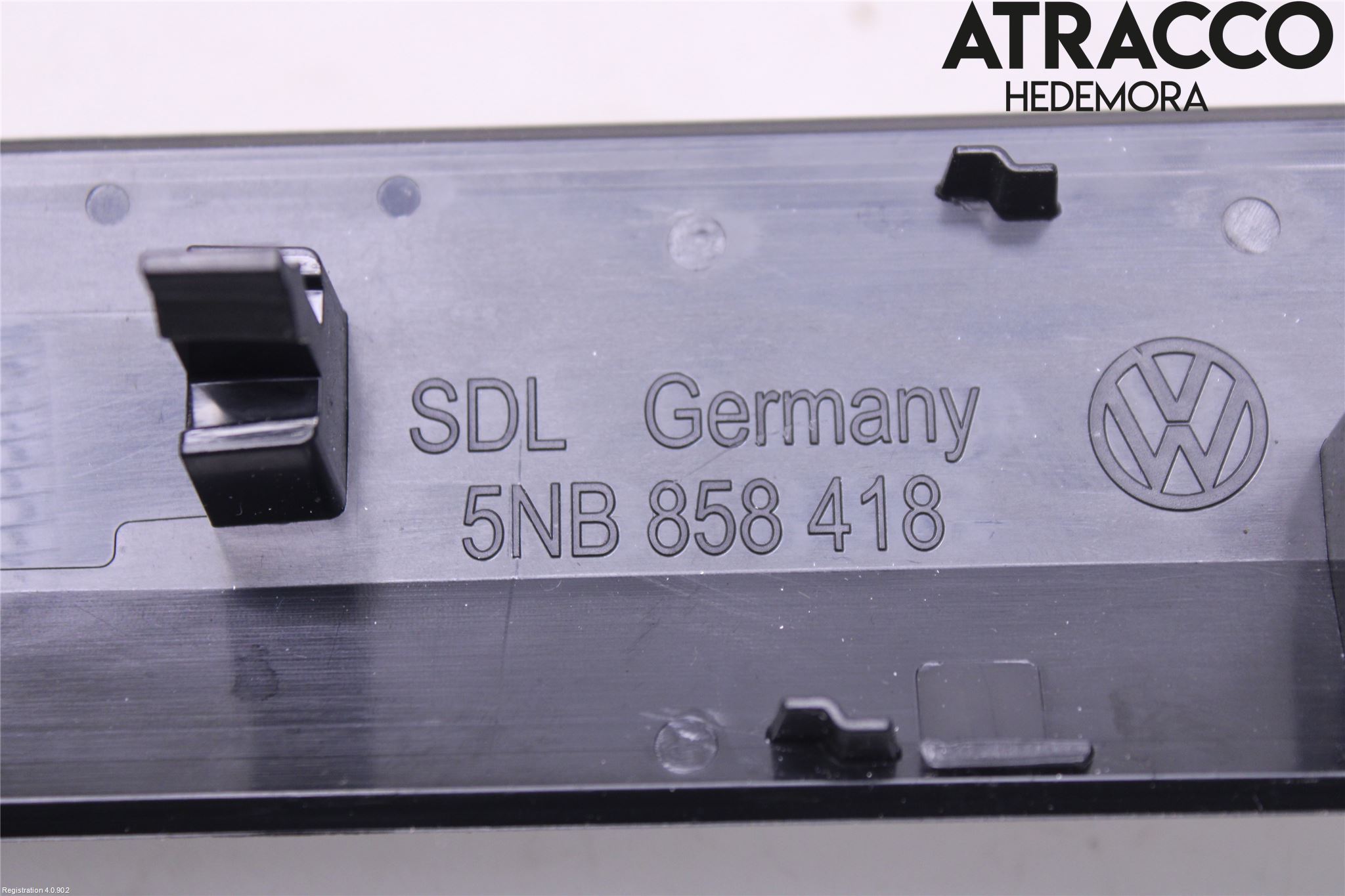 Volkswagen VW TIGUAN 16-24 Instrumentbräda Inlägg-Dekorlist