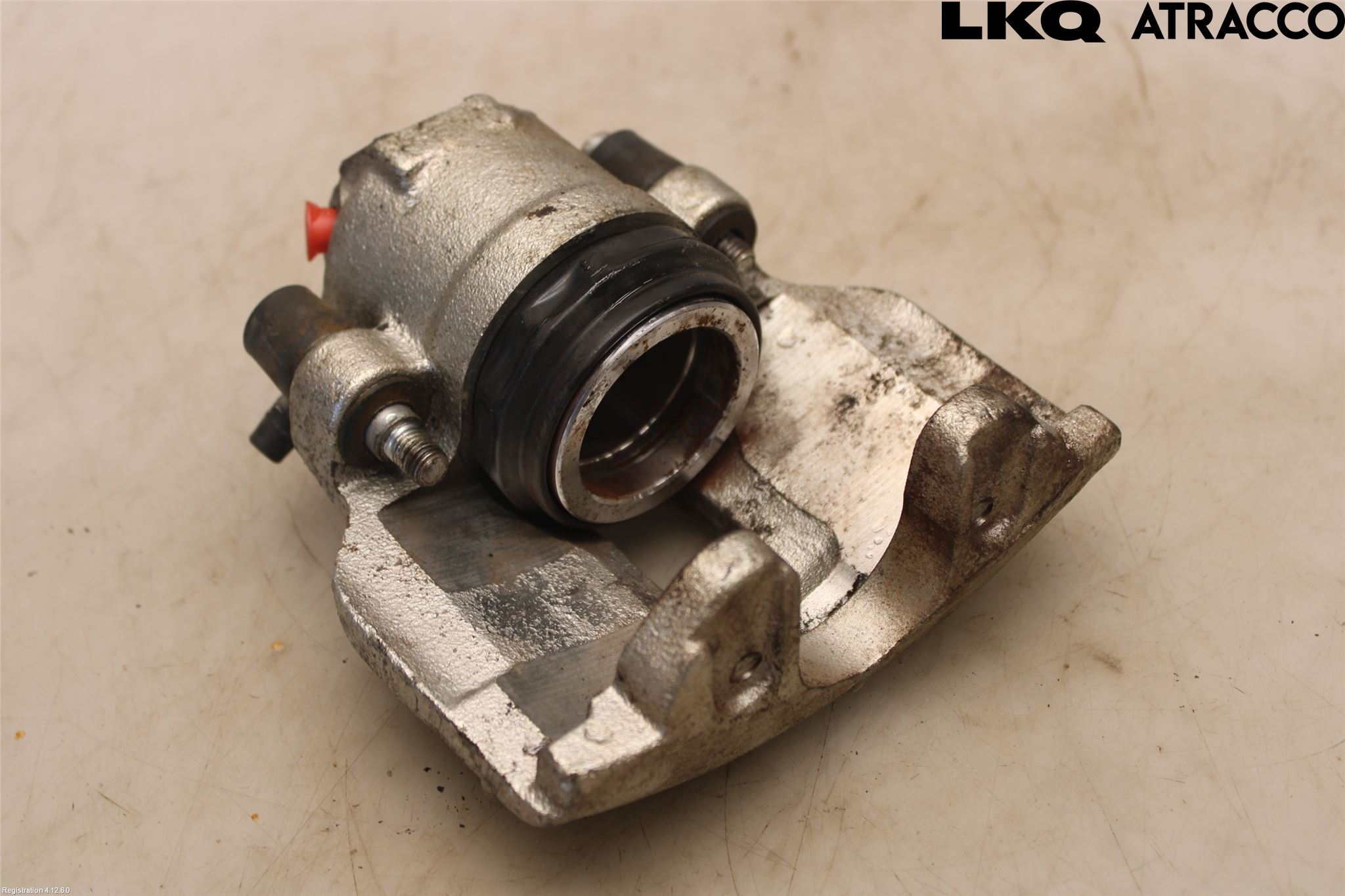 Volkswagen VW PASSAT 01-05 Bromsok Fram Höger