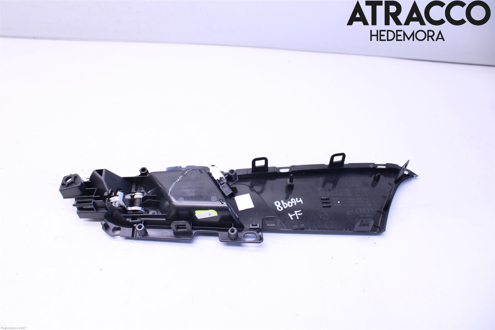 Audi A4 ALLROAD 17- Dörrhandtag Inre Hö