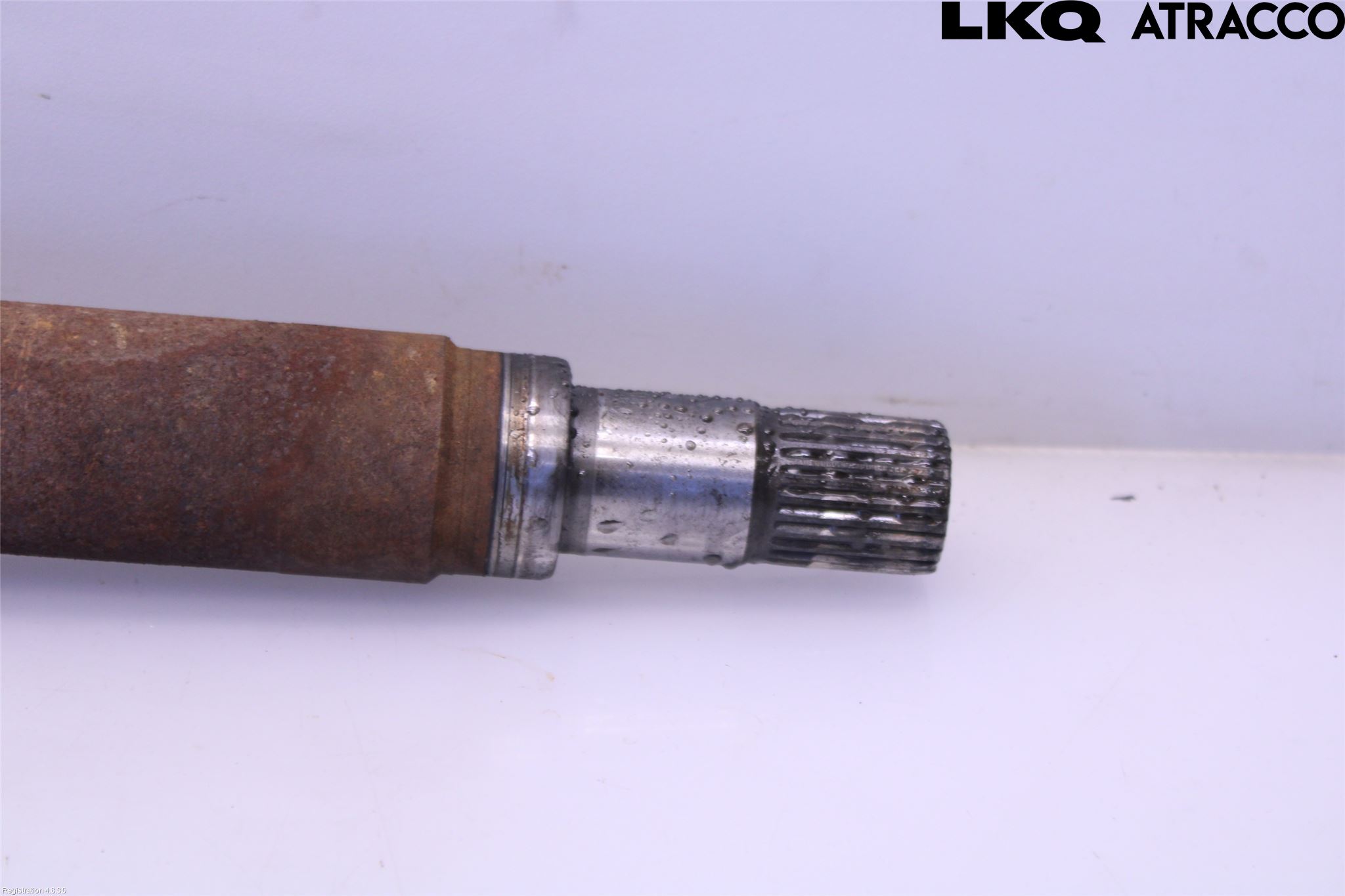 Ford FOCUS 08-11 Drivaxel Fram Höger