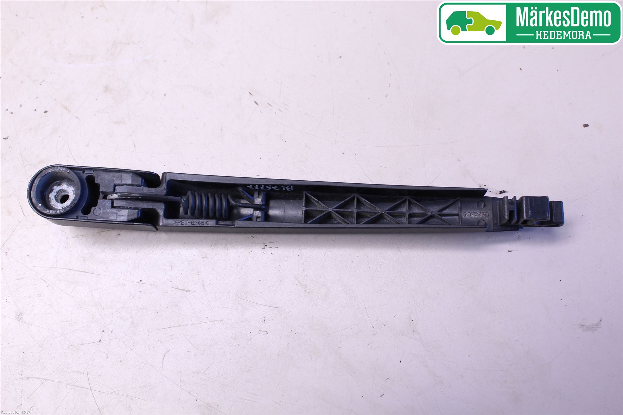 Hyundai i40 08-15 Torkararm-Bakruta