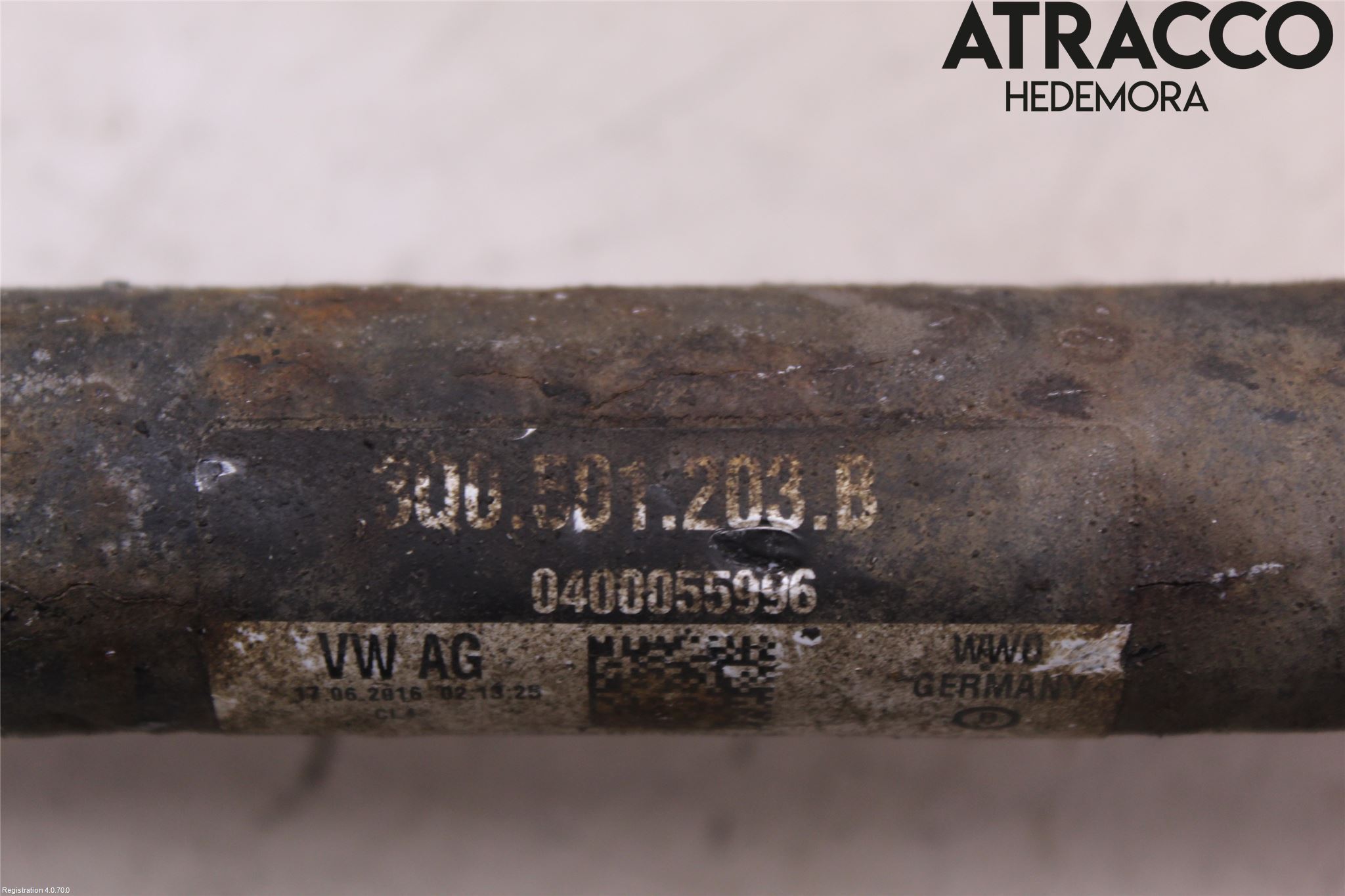 Volkswagen VW TIGUAN 16-24 Drivaxel Bak Vänster