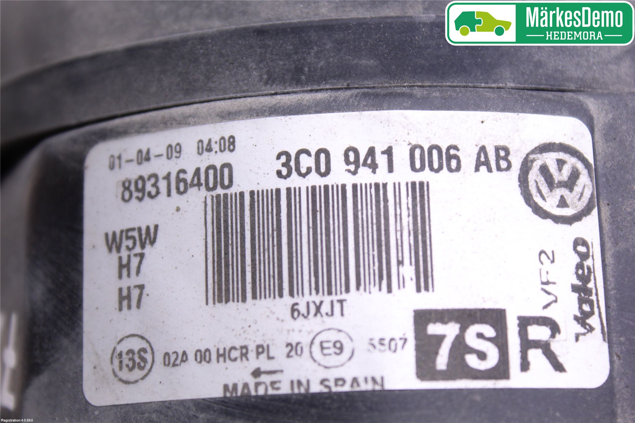 Volkswagen VW PASSAT 05-11 Strålkastare Höger