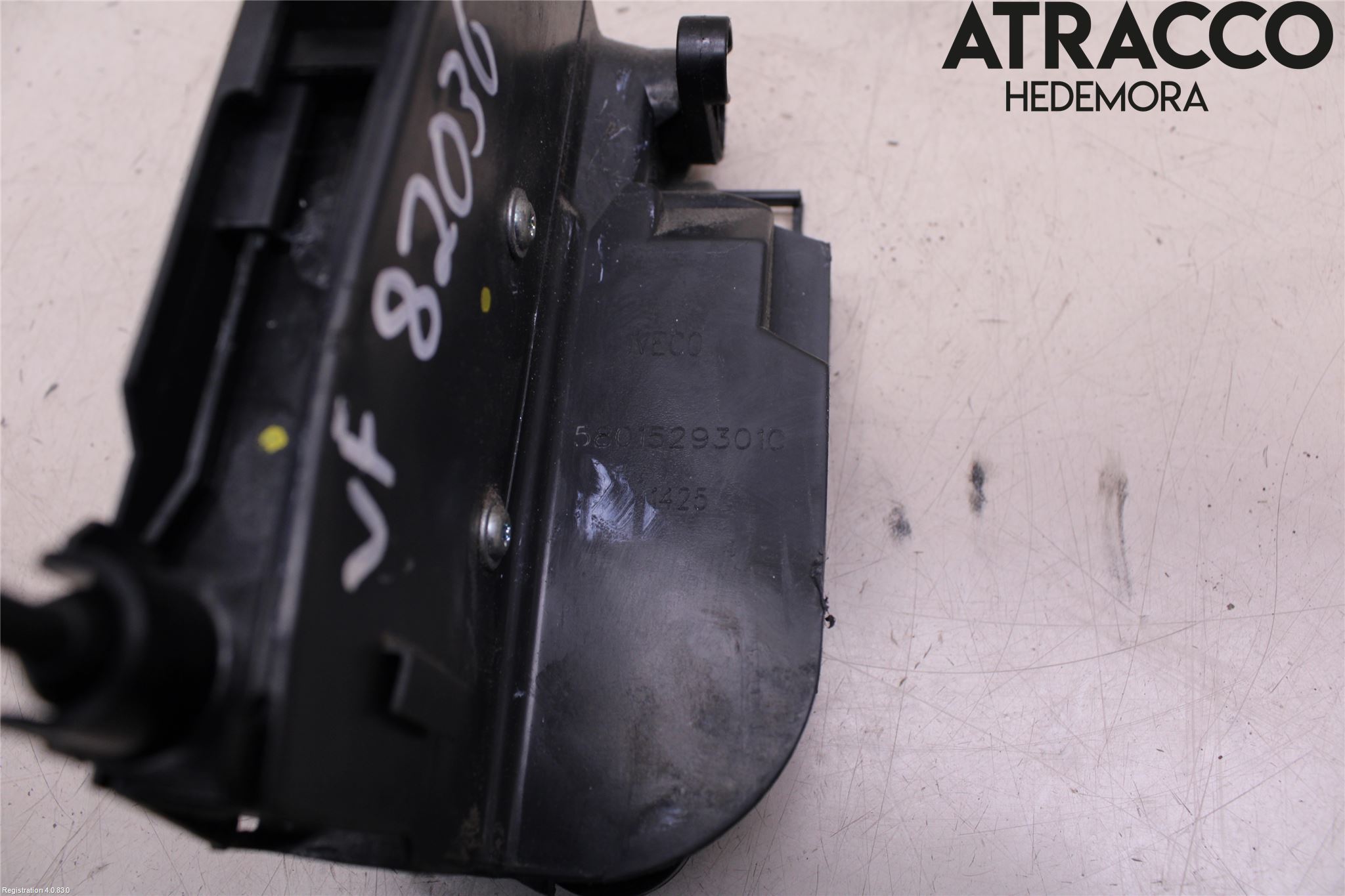 Iveco DAILY 14->> Låskista-Dörrlås