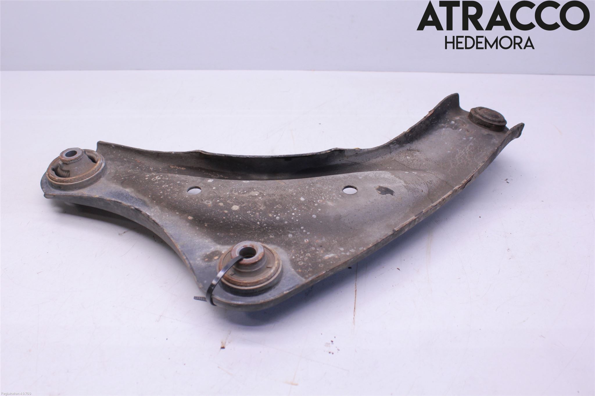 Nissan PULSAR Bärarm Fram Undre Hö