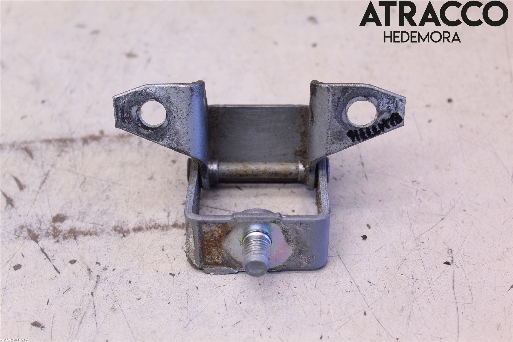 Mazda 3 II 09-13 Bakluckegångjärn Hö