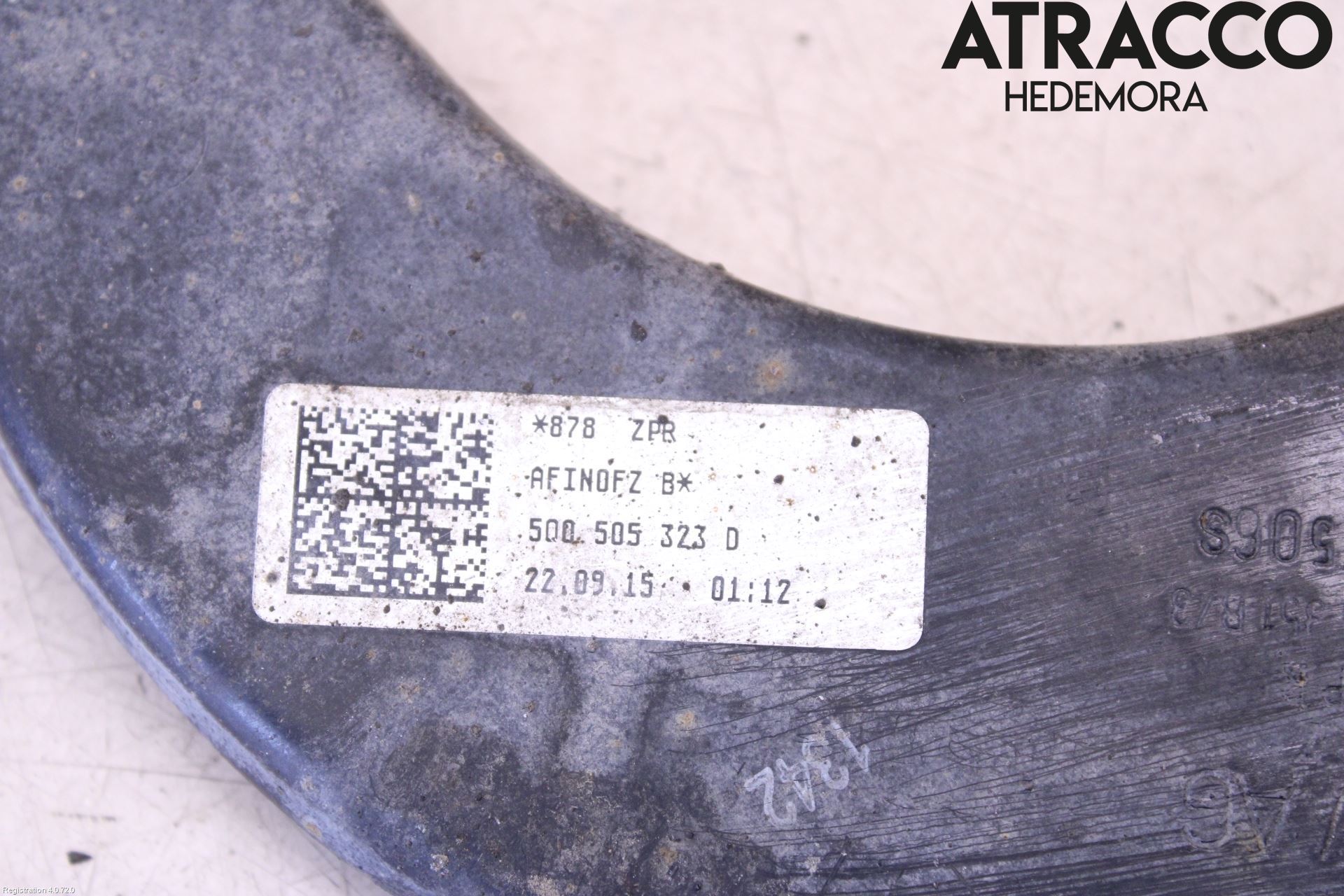Volkswagen VW PASSAT 15-19 Bärarm Bak Övre Höger