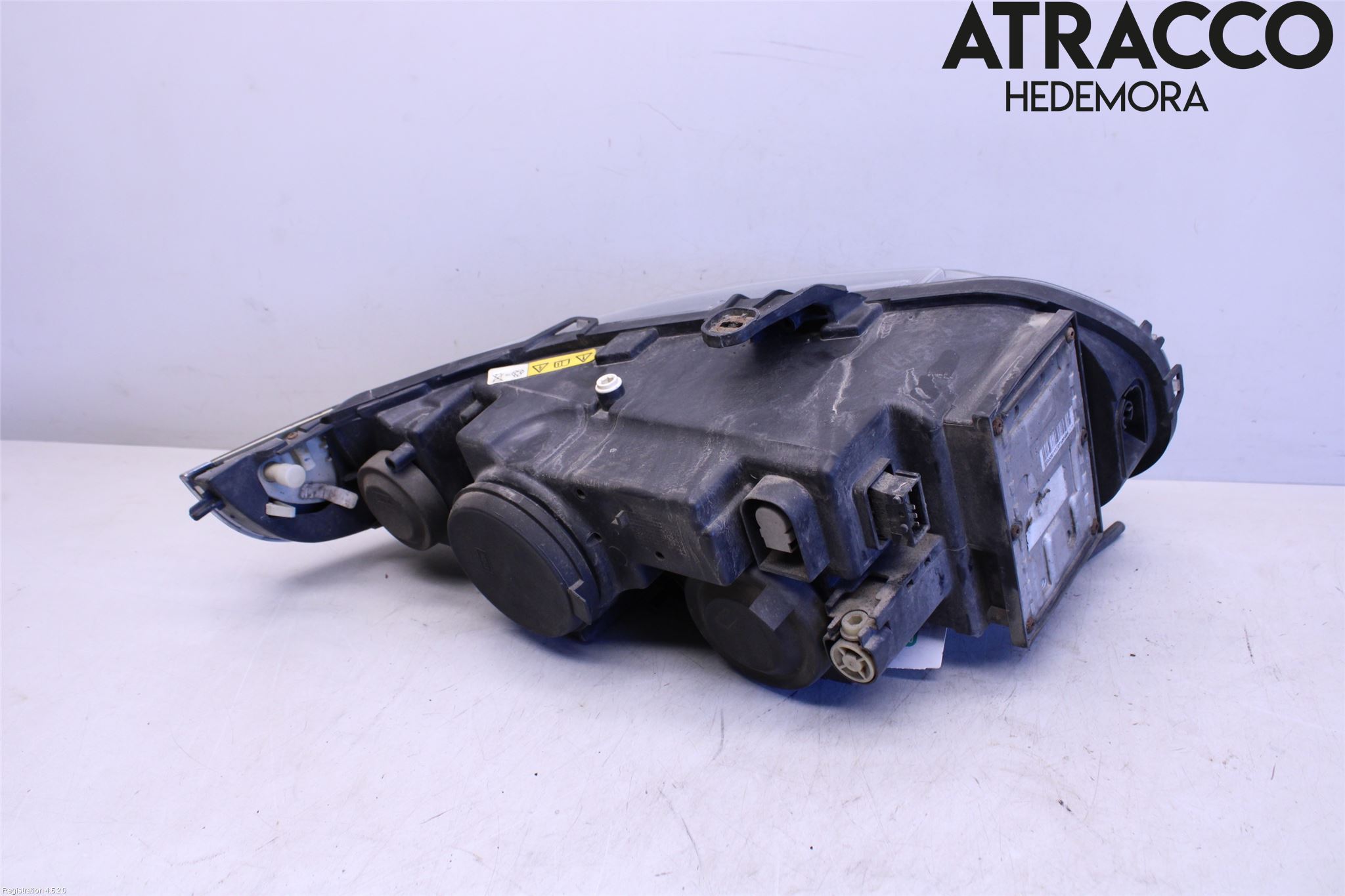 Saab 9-5     06-10 Strålkastare Höger