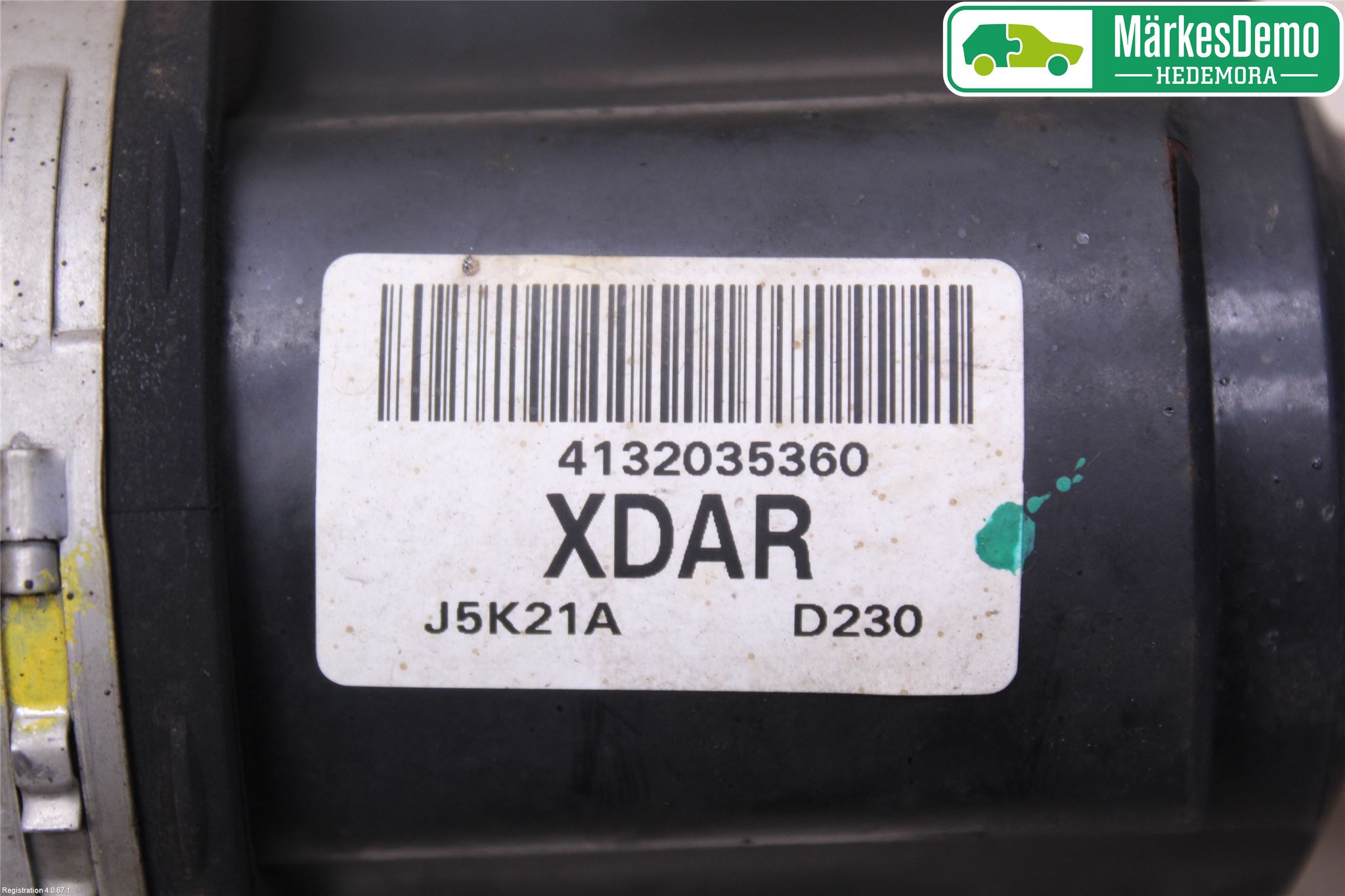 SsangYong SSANG YONG TIVOLI 17- Drivaxel Fram Höger