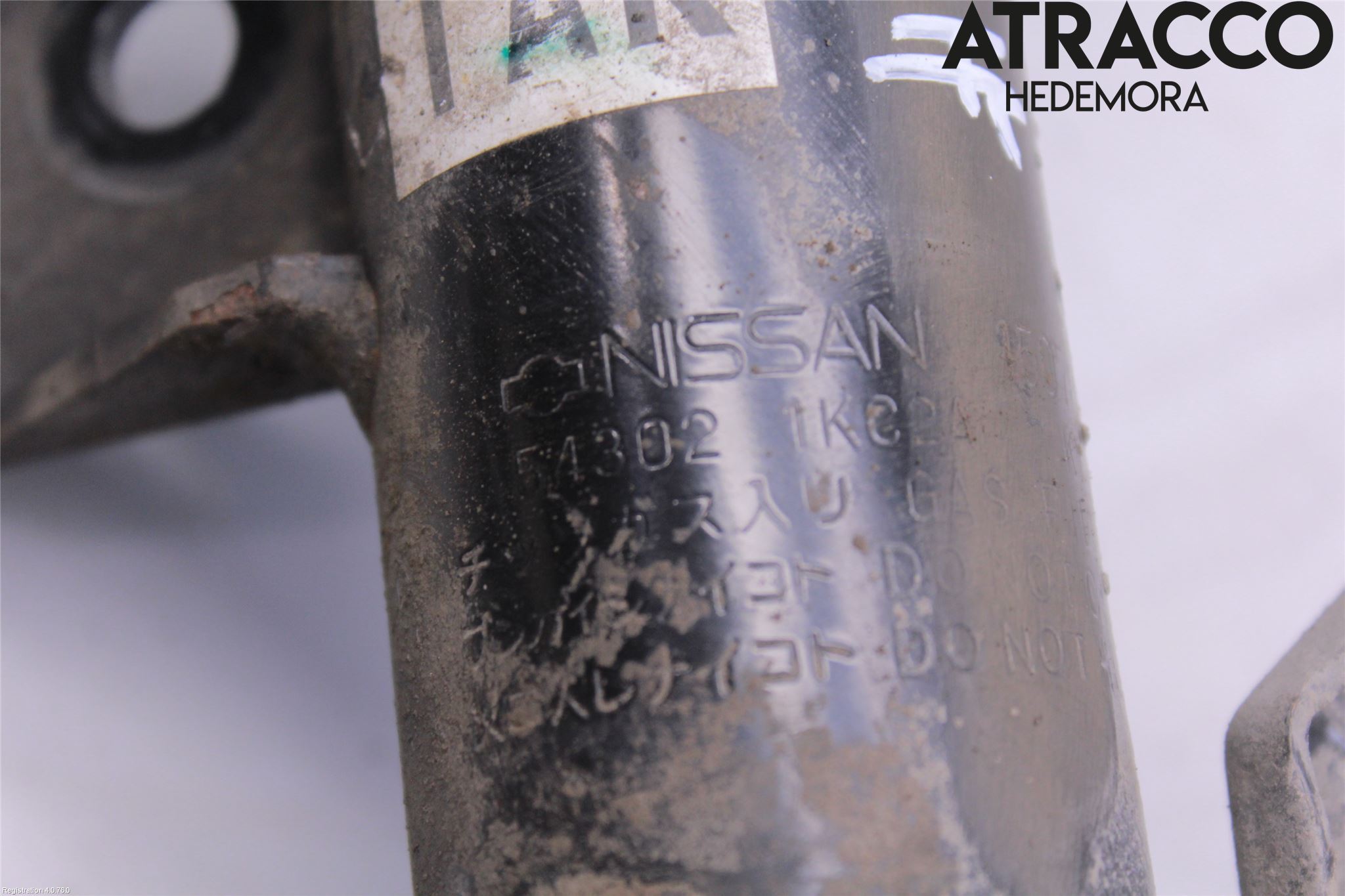 Nissan JUKE 10-14 Fjäderben Fram Höger