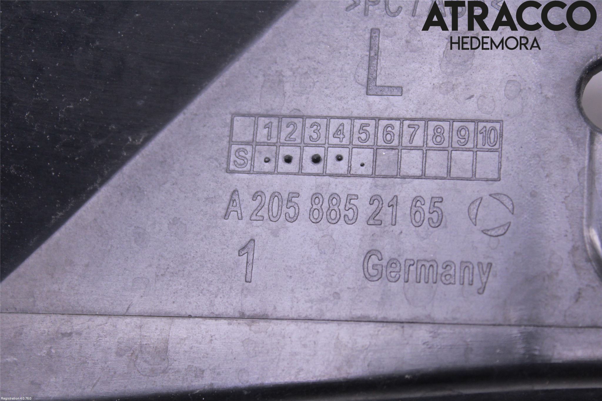 Mercedes-Benz MB C-KLASS (W205) 14-21 Stötfångarfäste Bak Vä