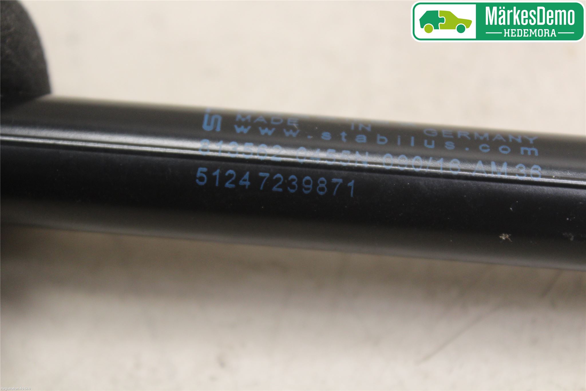 BMW 1 F20/F21 11-19 Gasfjäder Baklucka