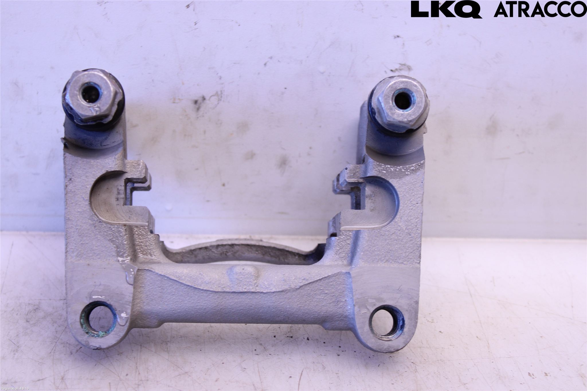 Peugeot 2008/E-2008 20- Bromsokshållare