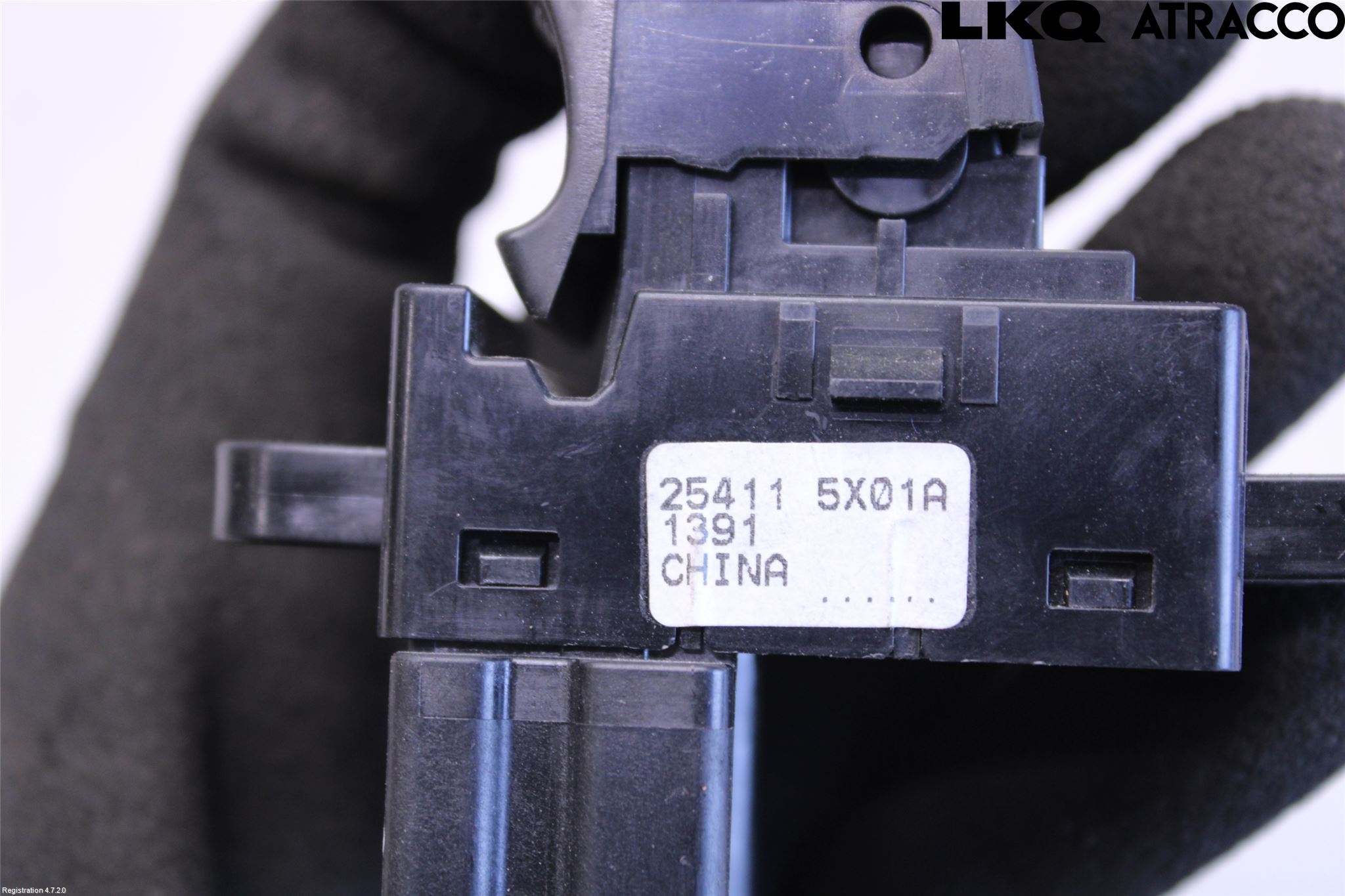 Nissan NAVARA 05-16 Strömställare Elhiss