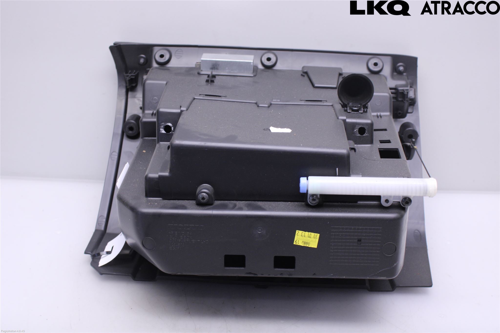 Volvo V40 12-19 Handskfack