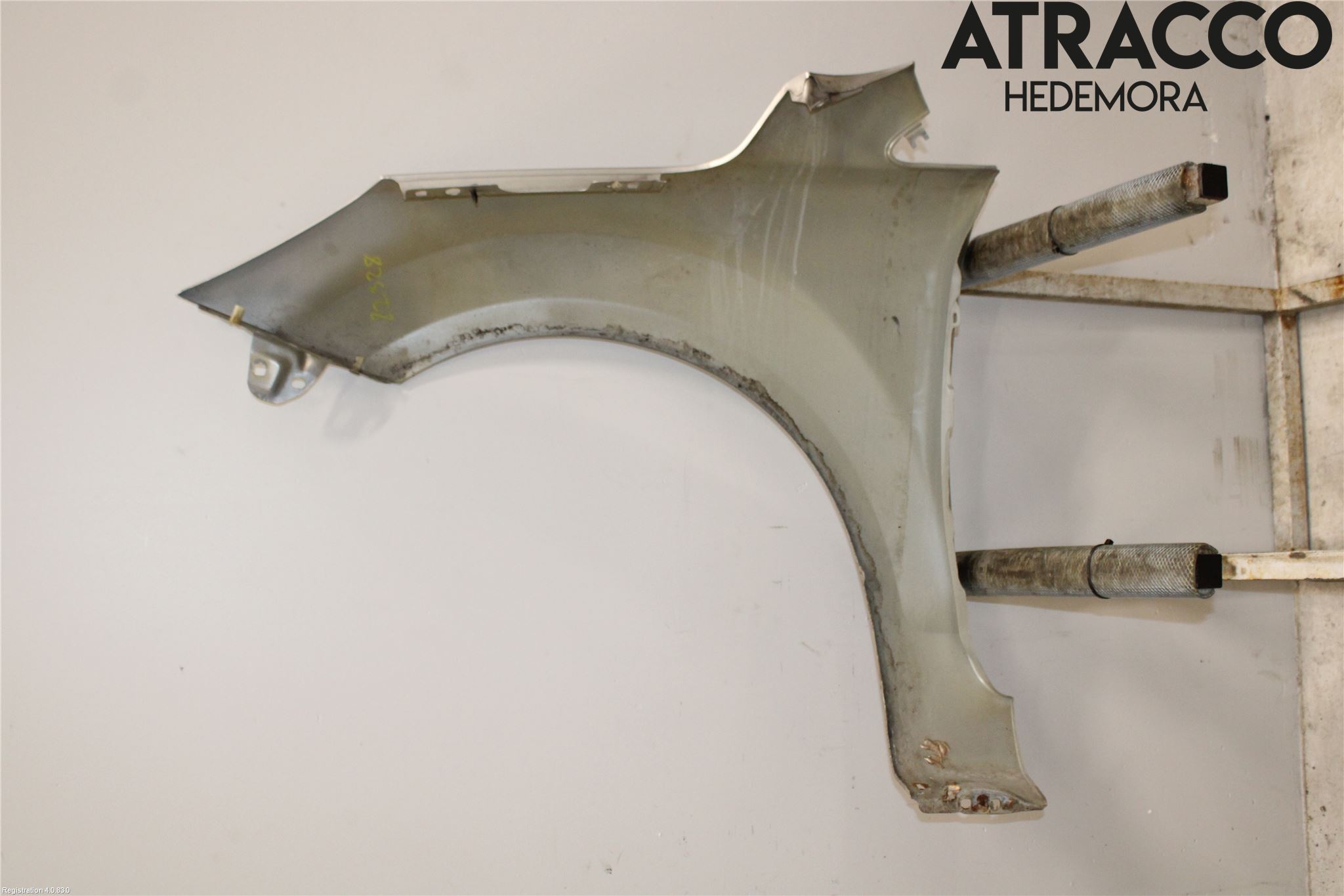 Ford FOCUS 08-11 Skärm Fram Höger