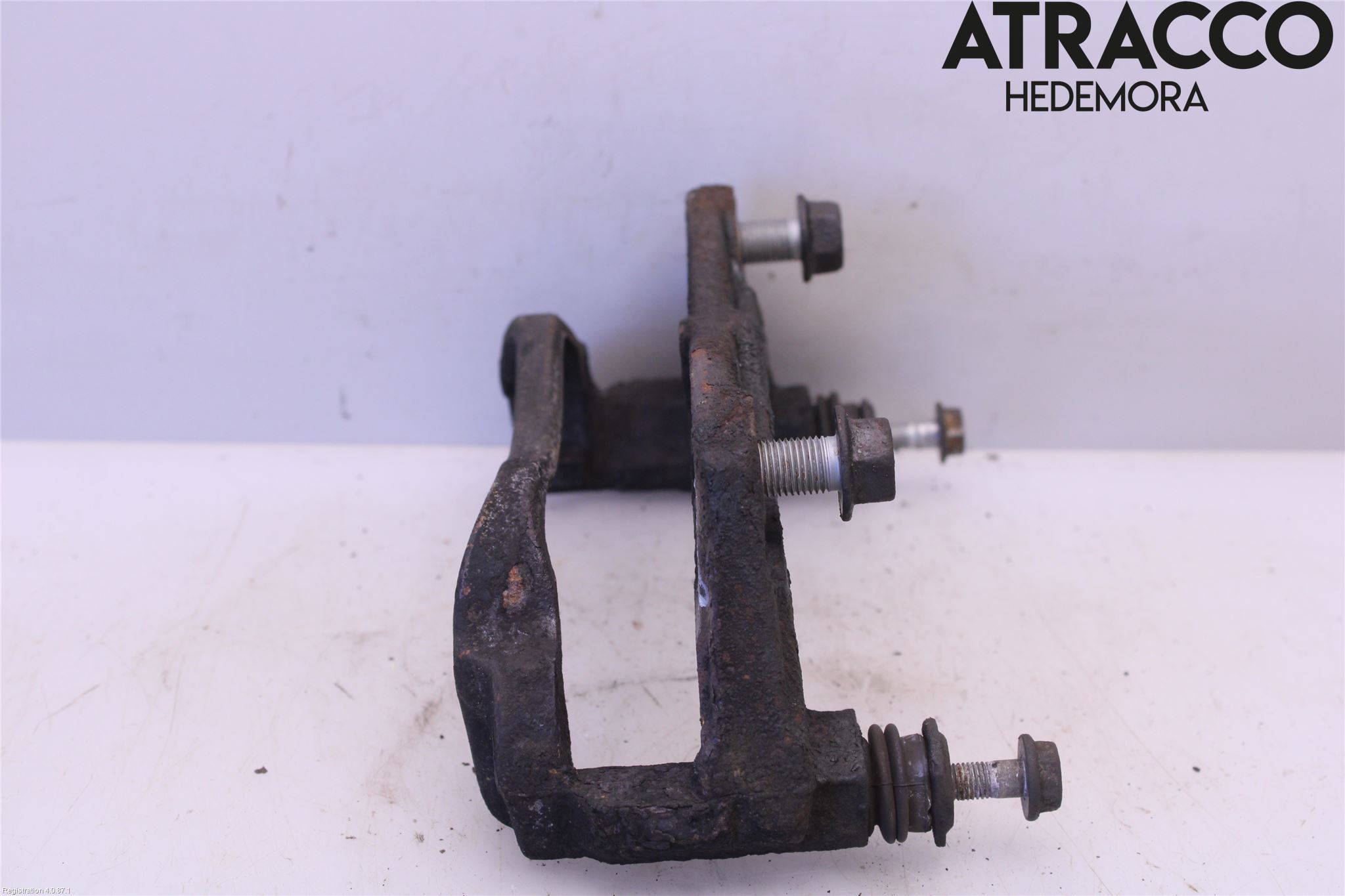 Toyota AVENSIS 09-15 Bromsokshållare