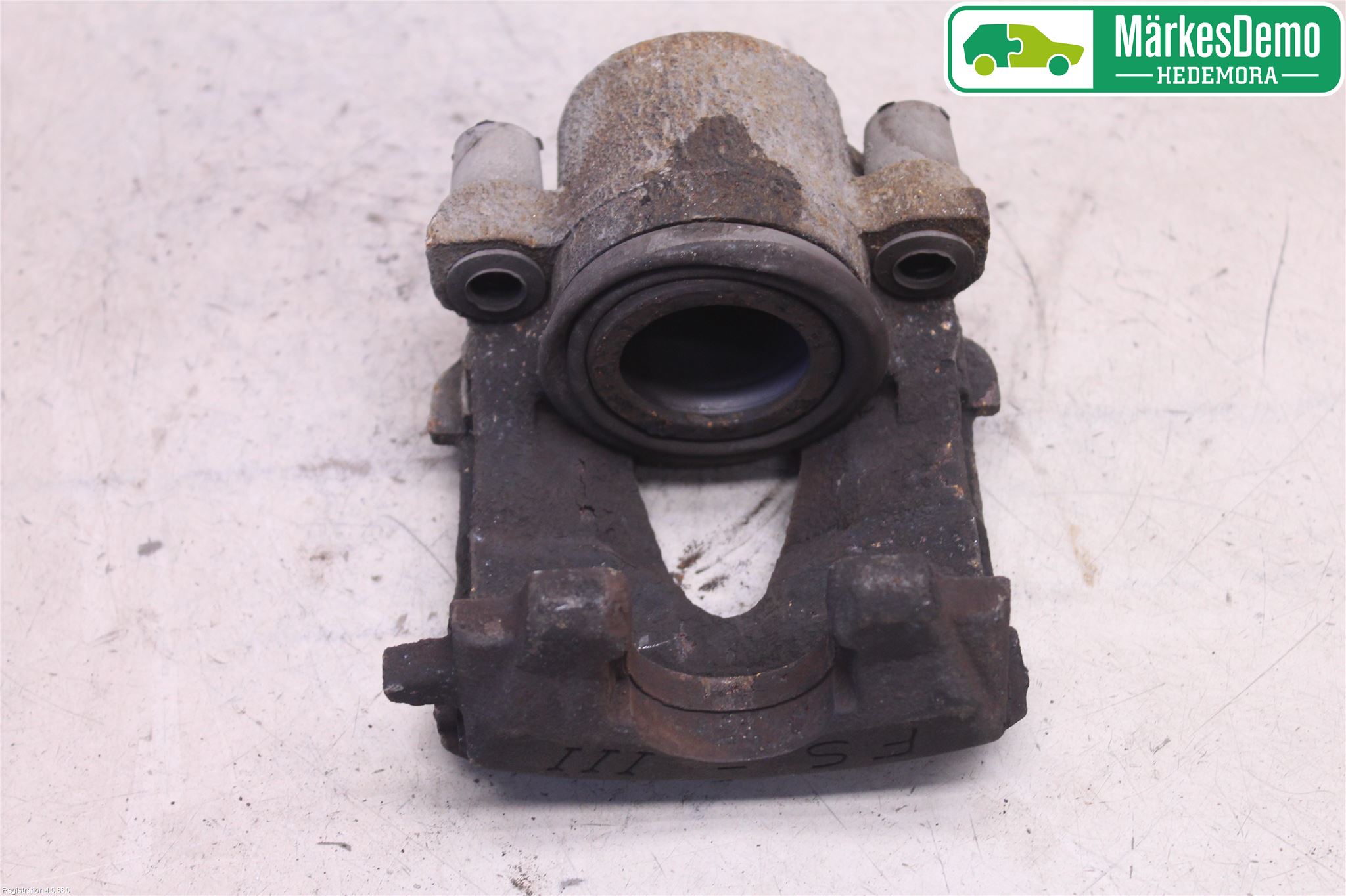Volkswagen VW POLO 10-17 Bromsok Fram Höger