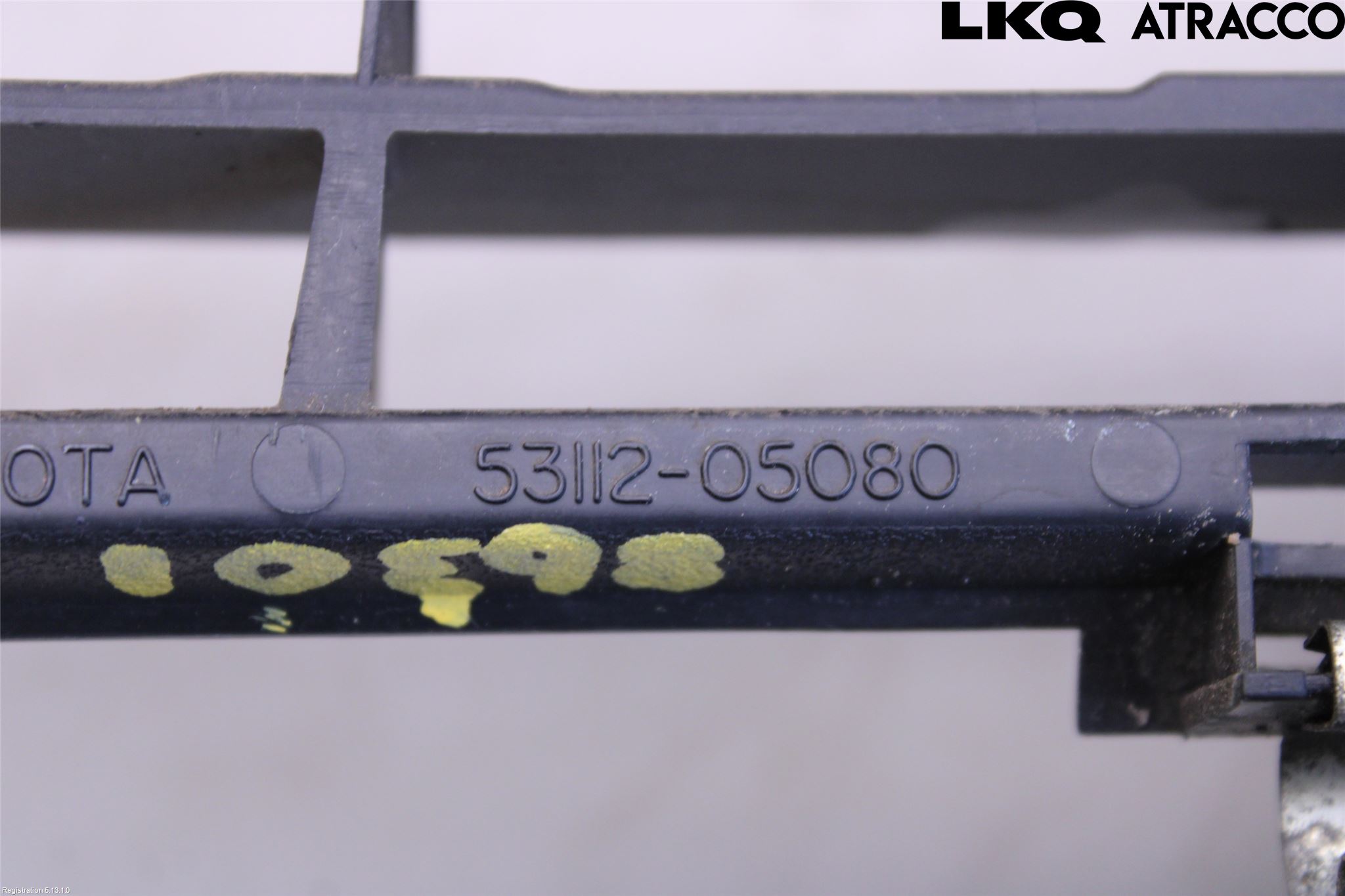 Toyota AVENSIS 09-15 Grill-Galler