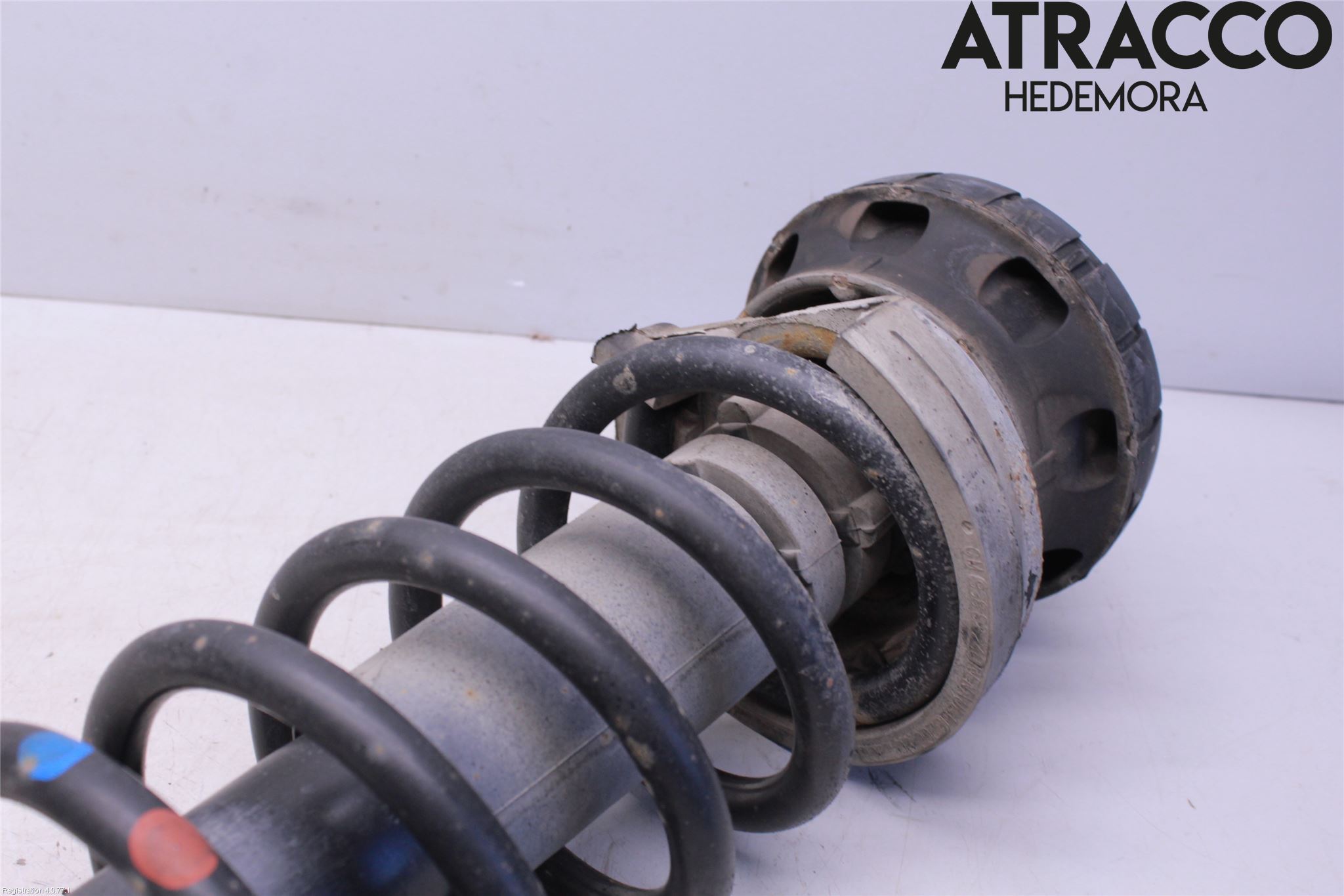 Nissan PRIMASTAR Fjäderben Fram Höger