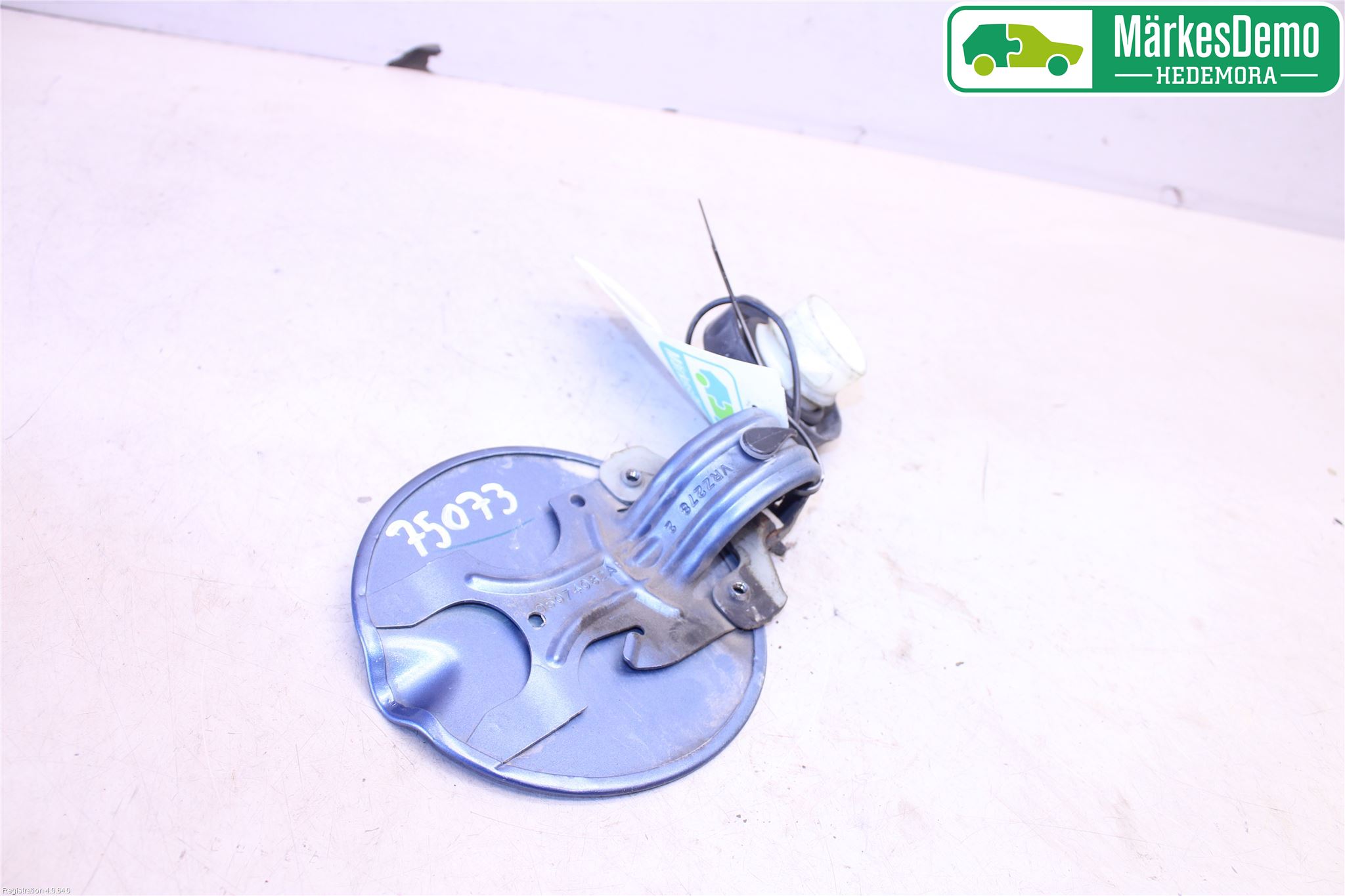 Dodge CALIBER Tanklucka