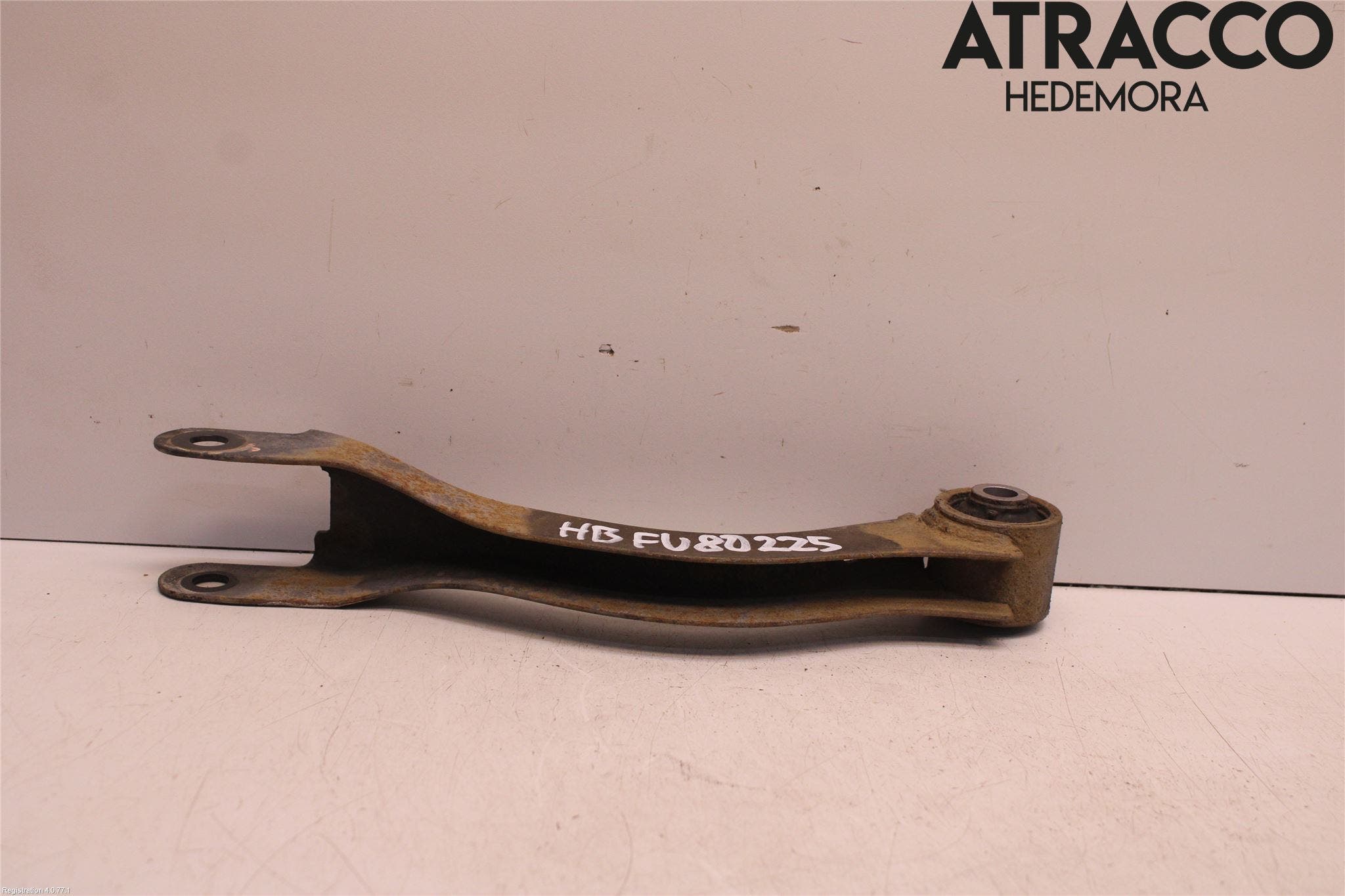 Subaru OUTBACK 15-20 Bärarm Bak Höger