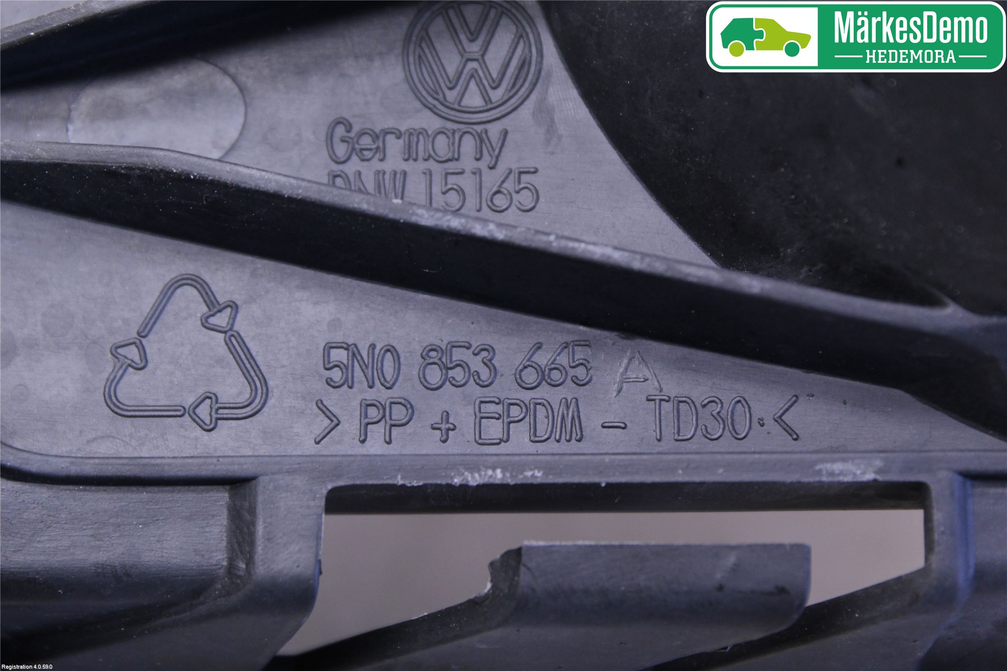 Volkswagen VW TIGUAN 07-16 Dimljussarg Fram