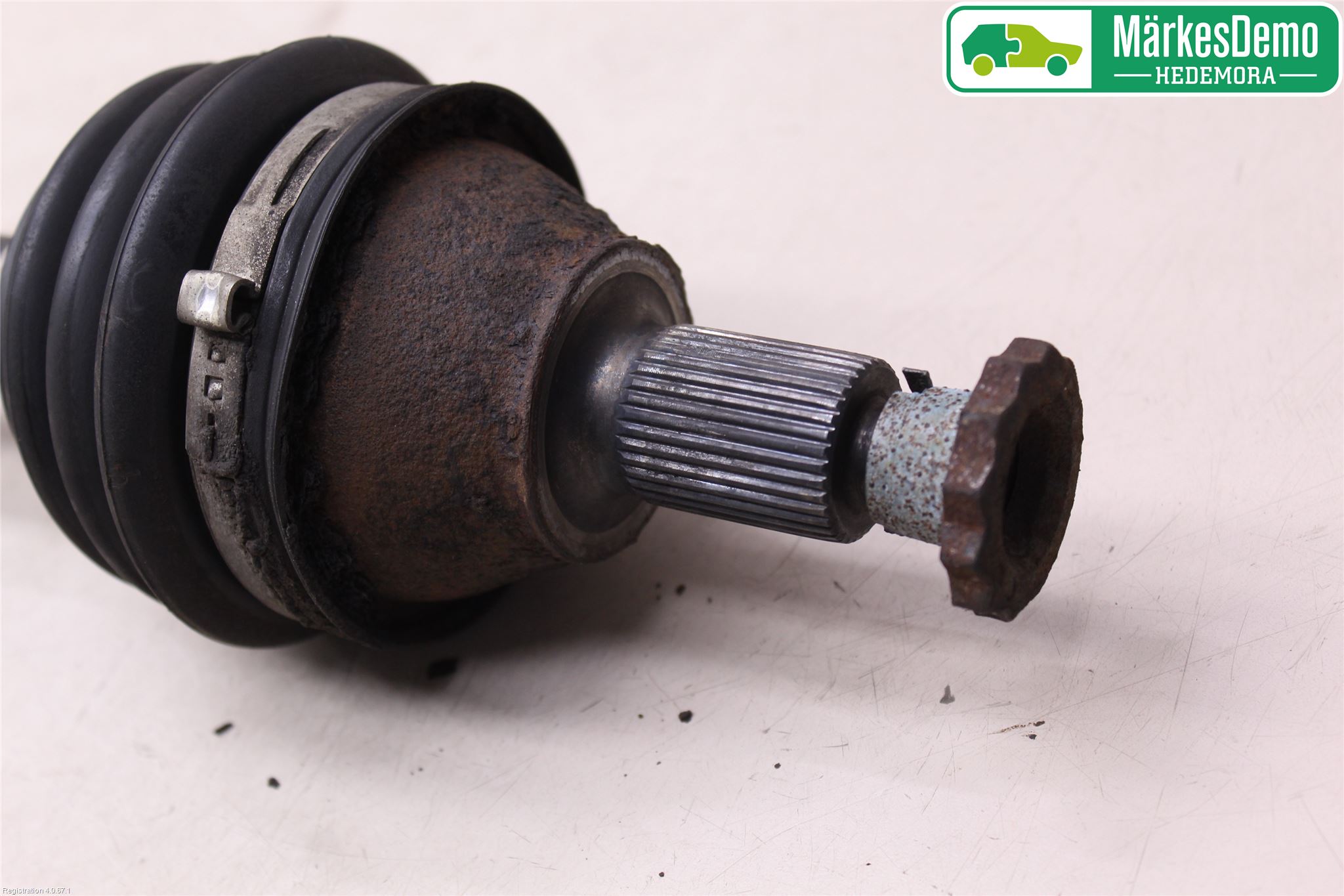 Seat IBIZA IV 08-16 Drivaxel Fram Vänster