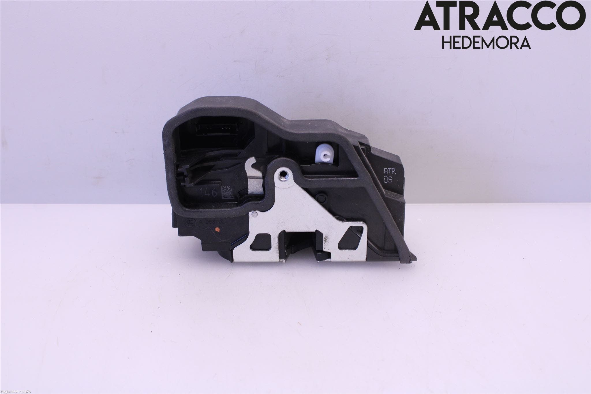 BMW X1 E84 10-15 Låskista-Dörrlås