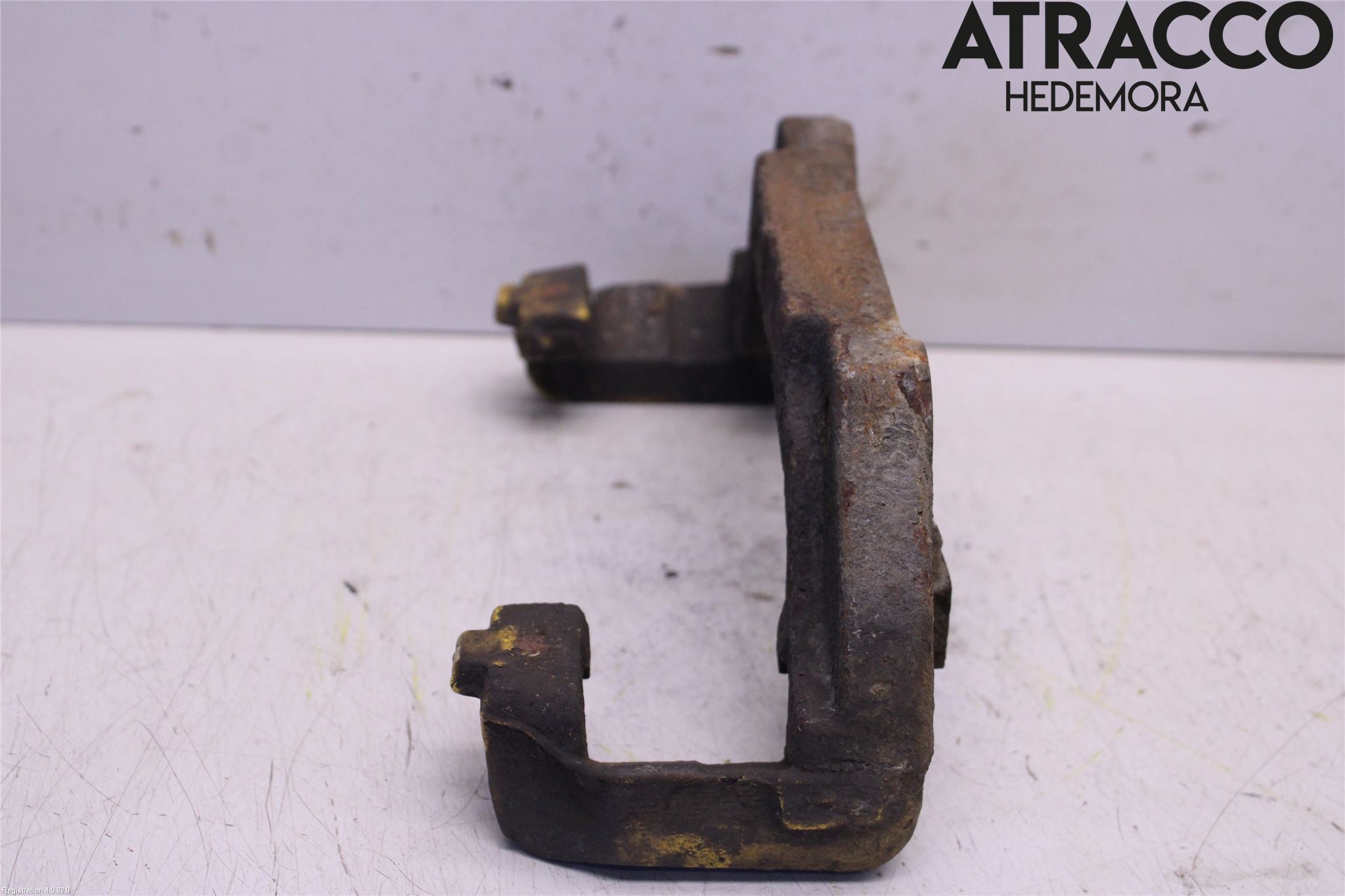 BMW 5 E60/61 Sed/Tou 02-10 Bromsokshållare