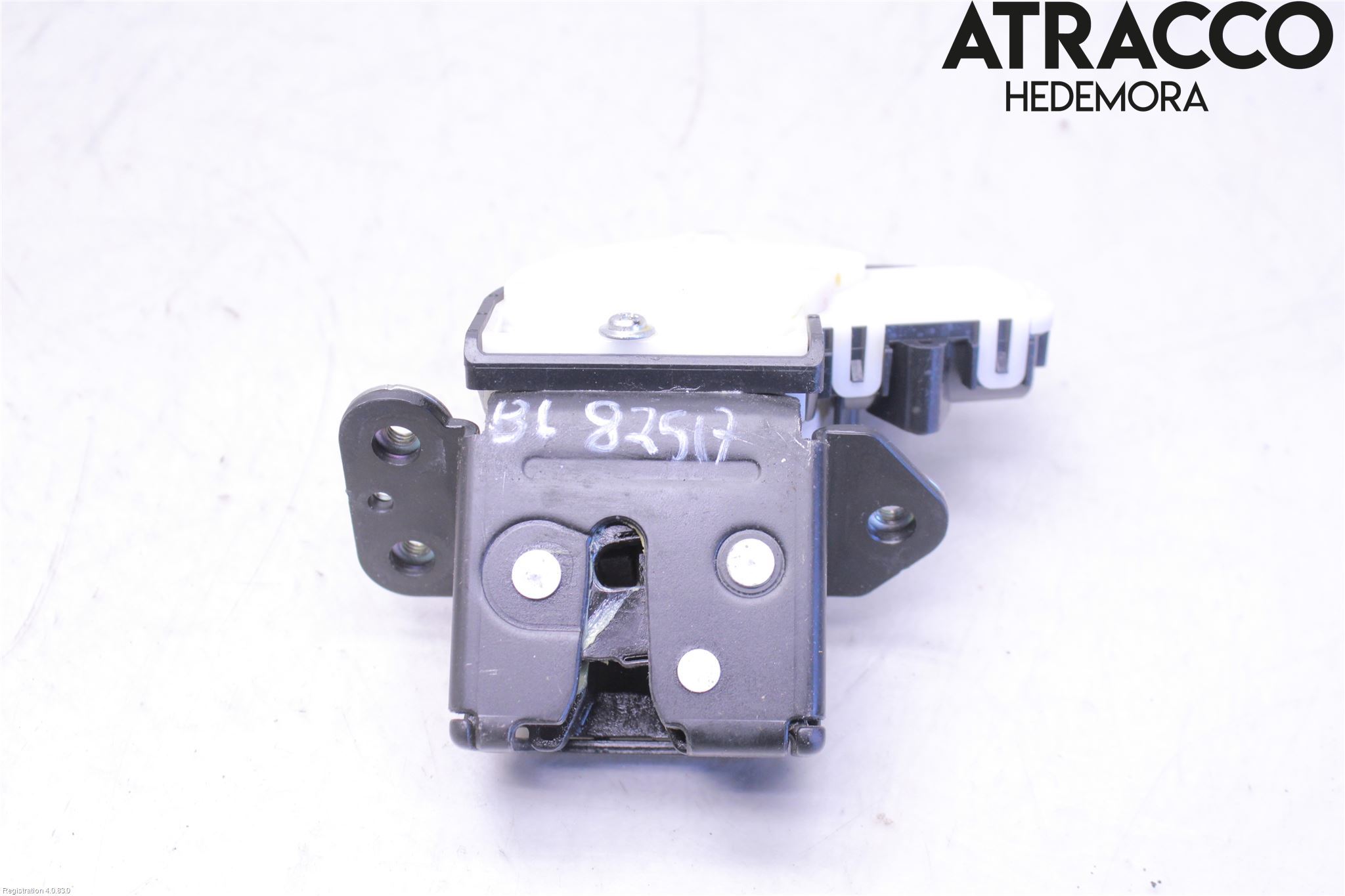 Mazda 3 III 14-19 Låskista Baklucka