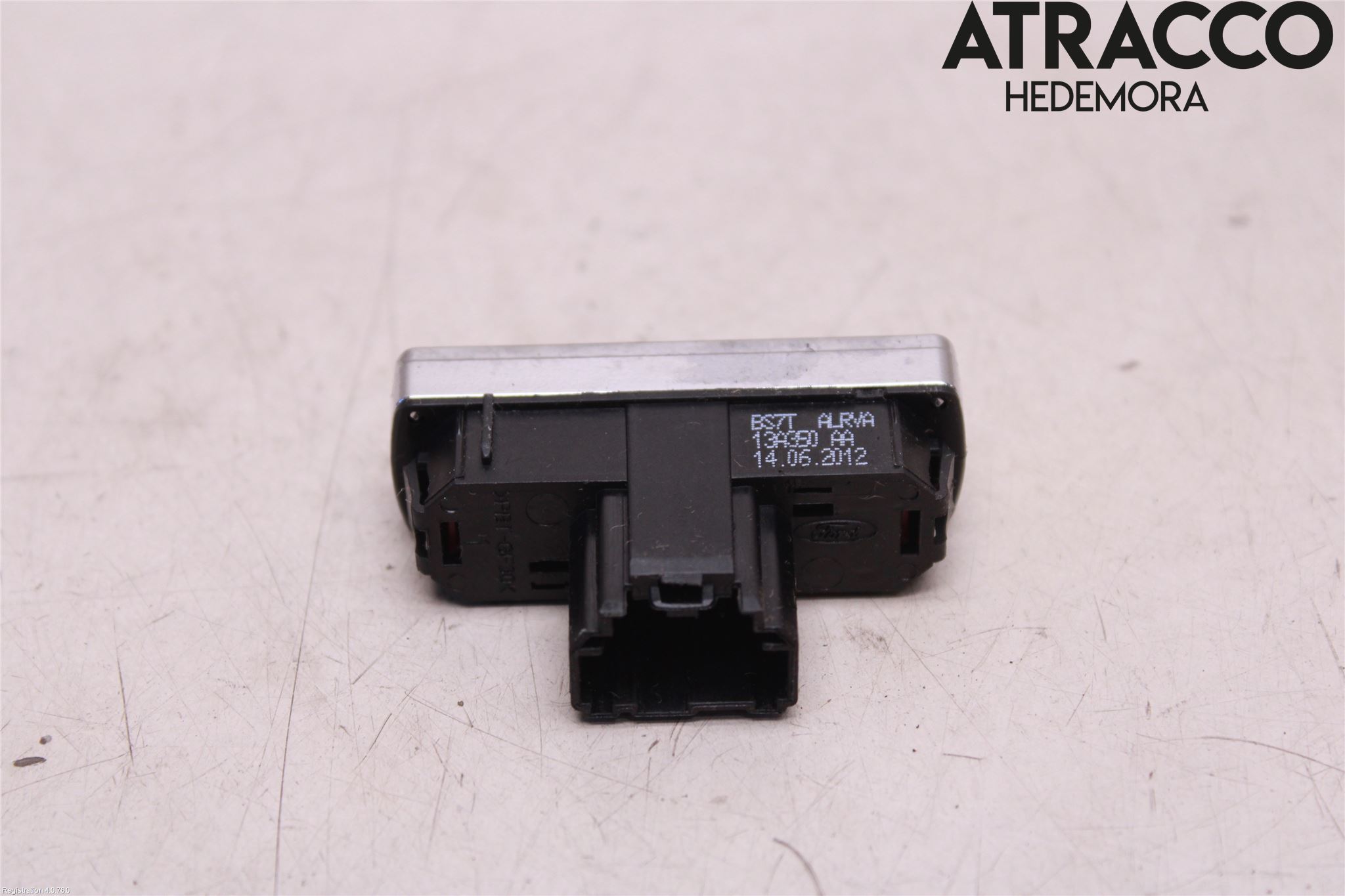 Ford MONDEO 07-15 Strömställare Varnings