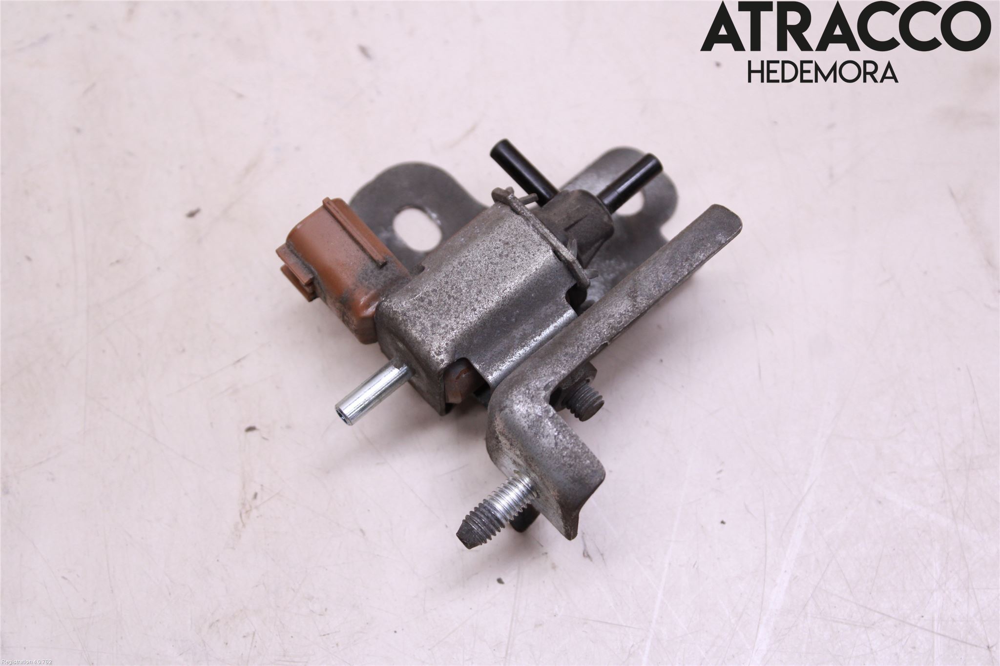 Mazda CX-7 Vakuumventil