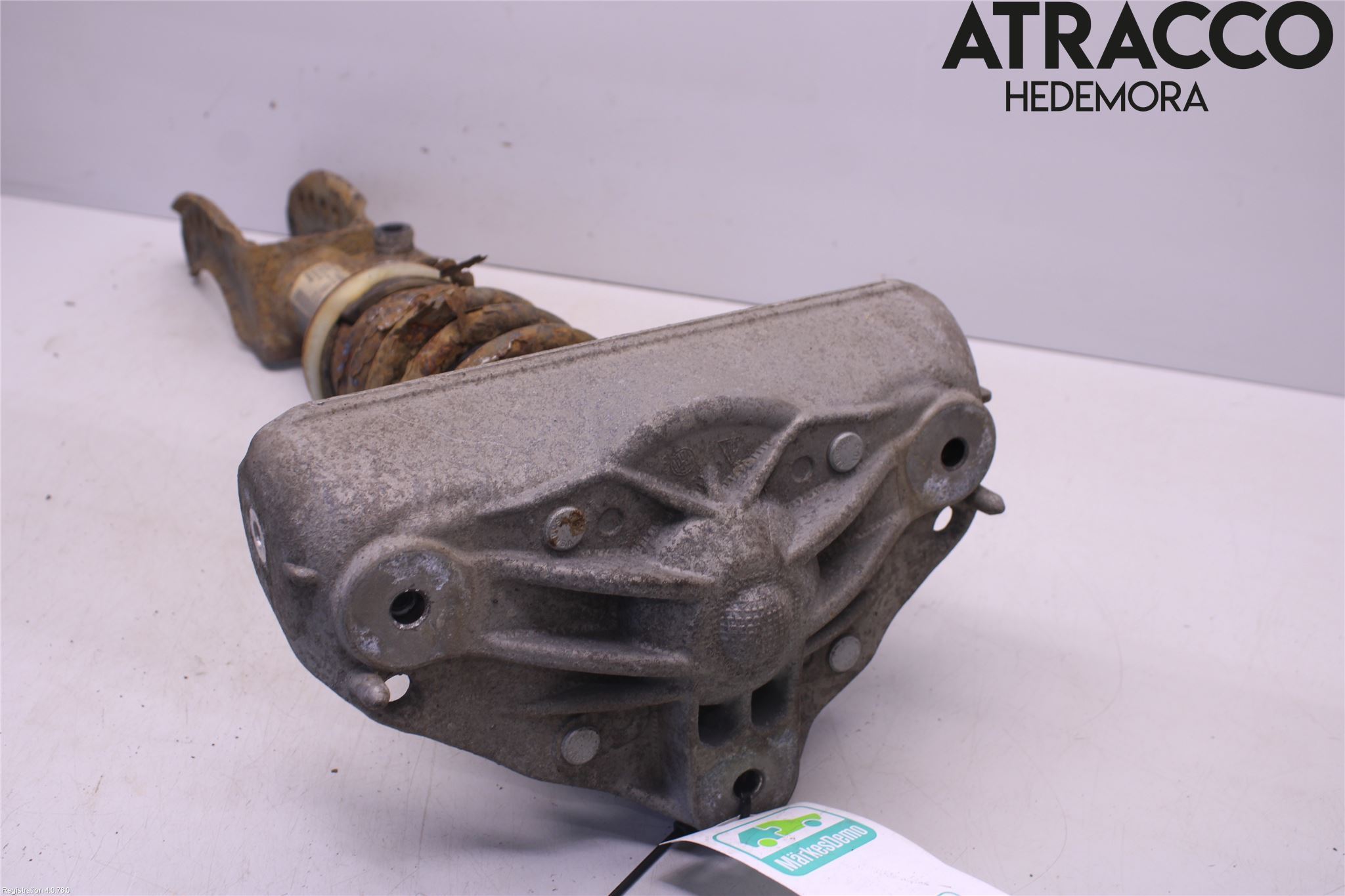 Volkswagen VW TOUAREG 7L 03-10 Fjäderben Fram Höger
