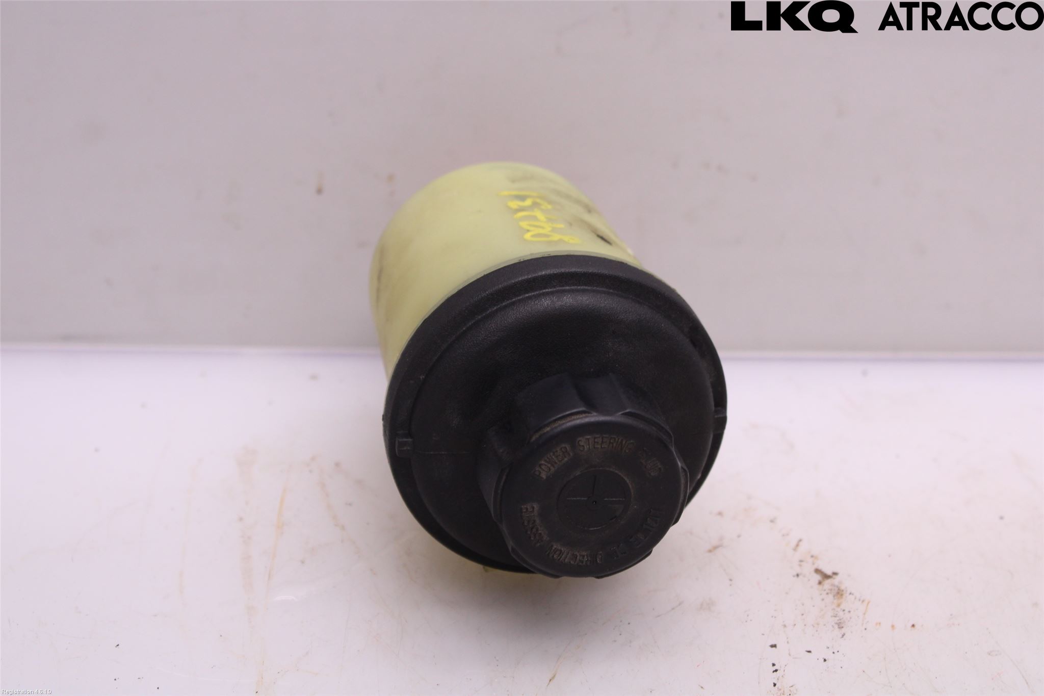 Volvo V70 08-13 Styrservooljebehållare