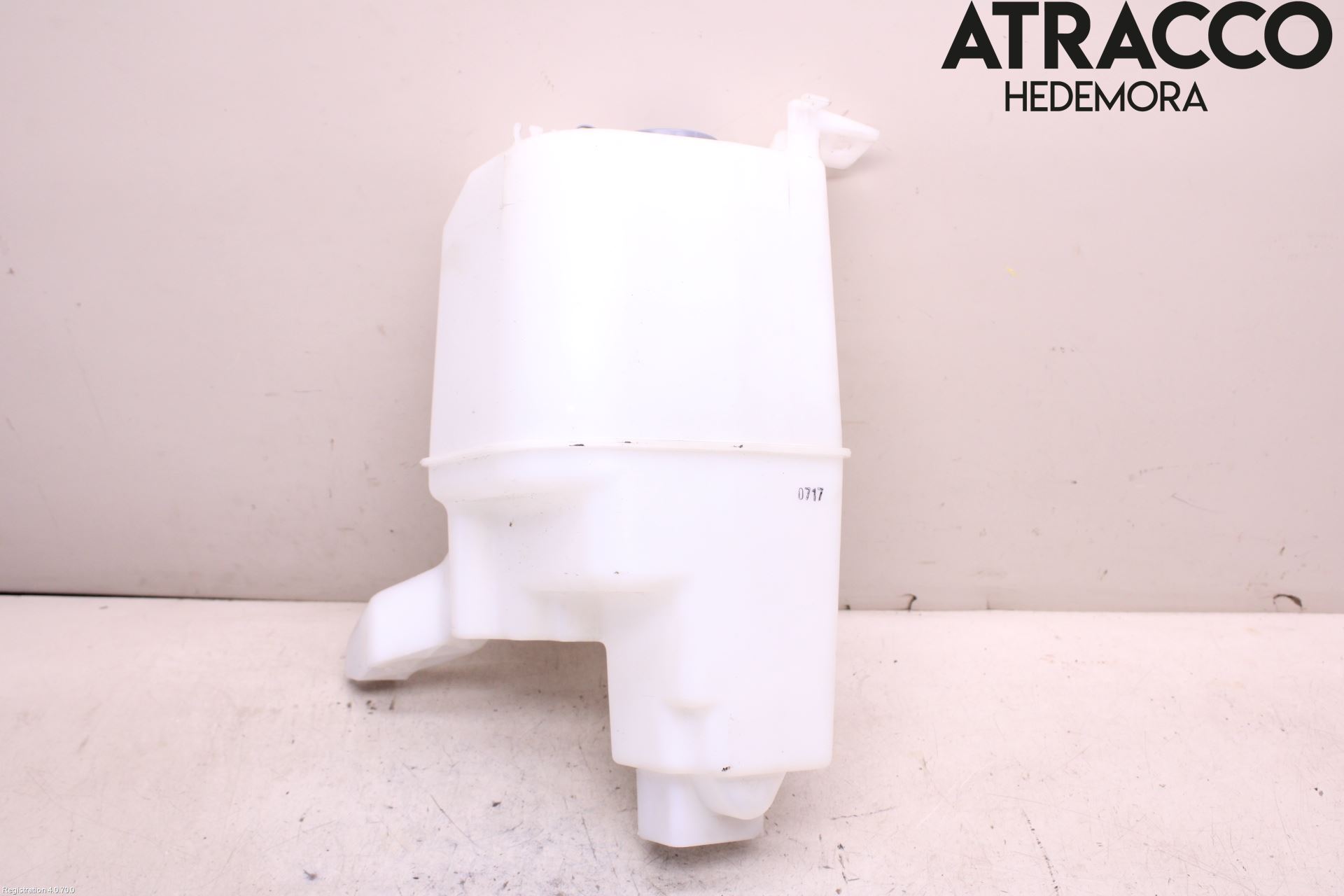 Nissan NV200/NV200 COMBI Spolartank Vindruta