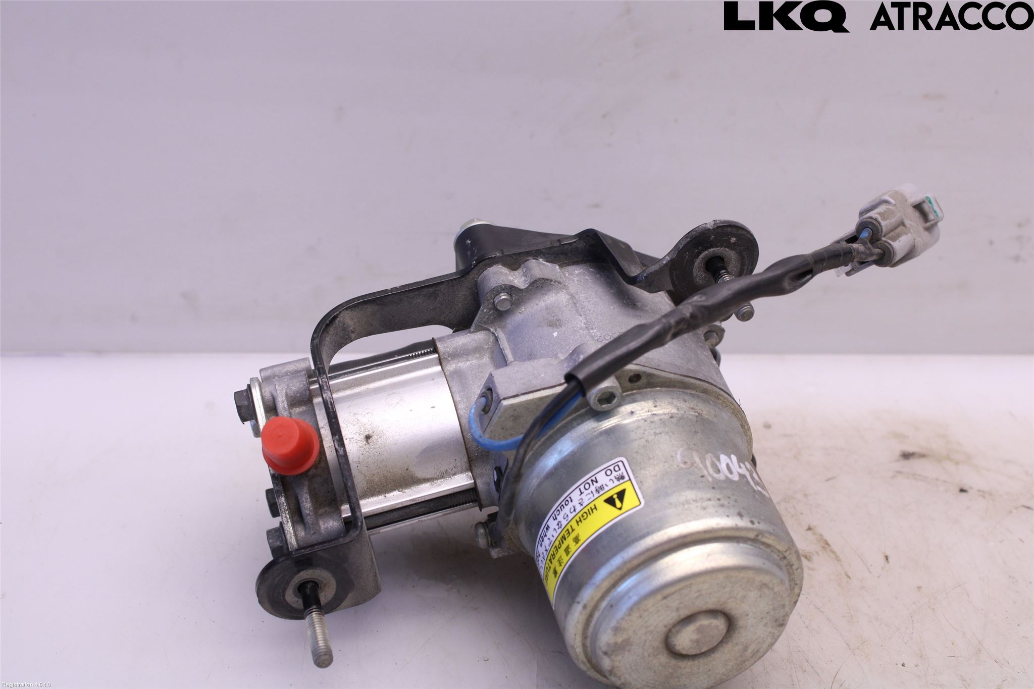 Mitsubishi OUTLANDER 13-21 Vakuumpump