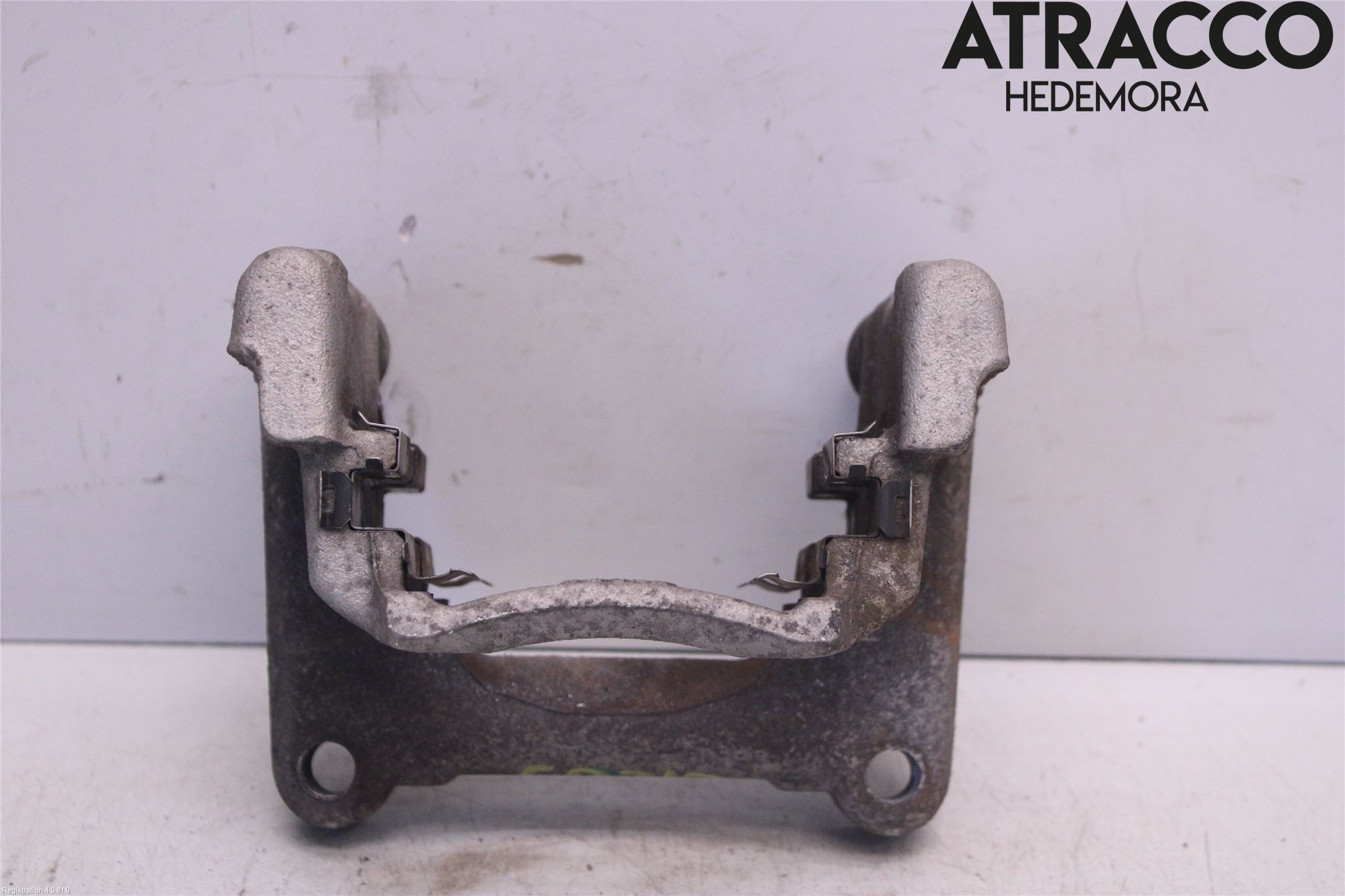 Citroen C4/E-C4 C4X/E-C4X III 21- Bromsokshållare