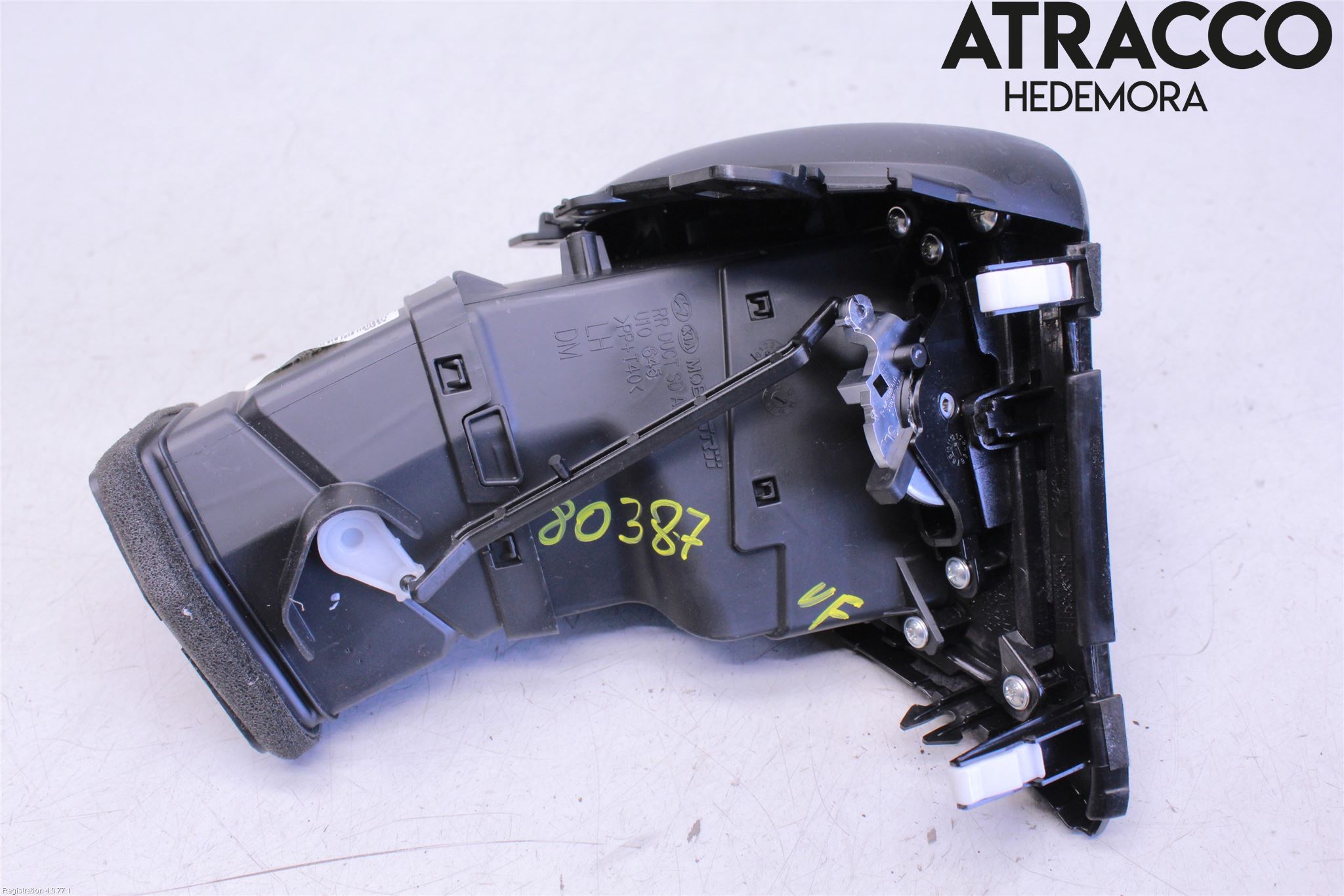 Hyundai SANTA FE 13-18 Defrosterkanal-Munstycke