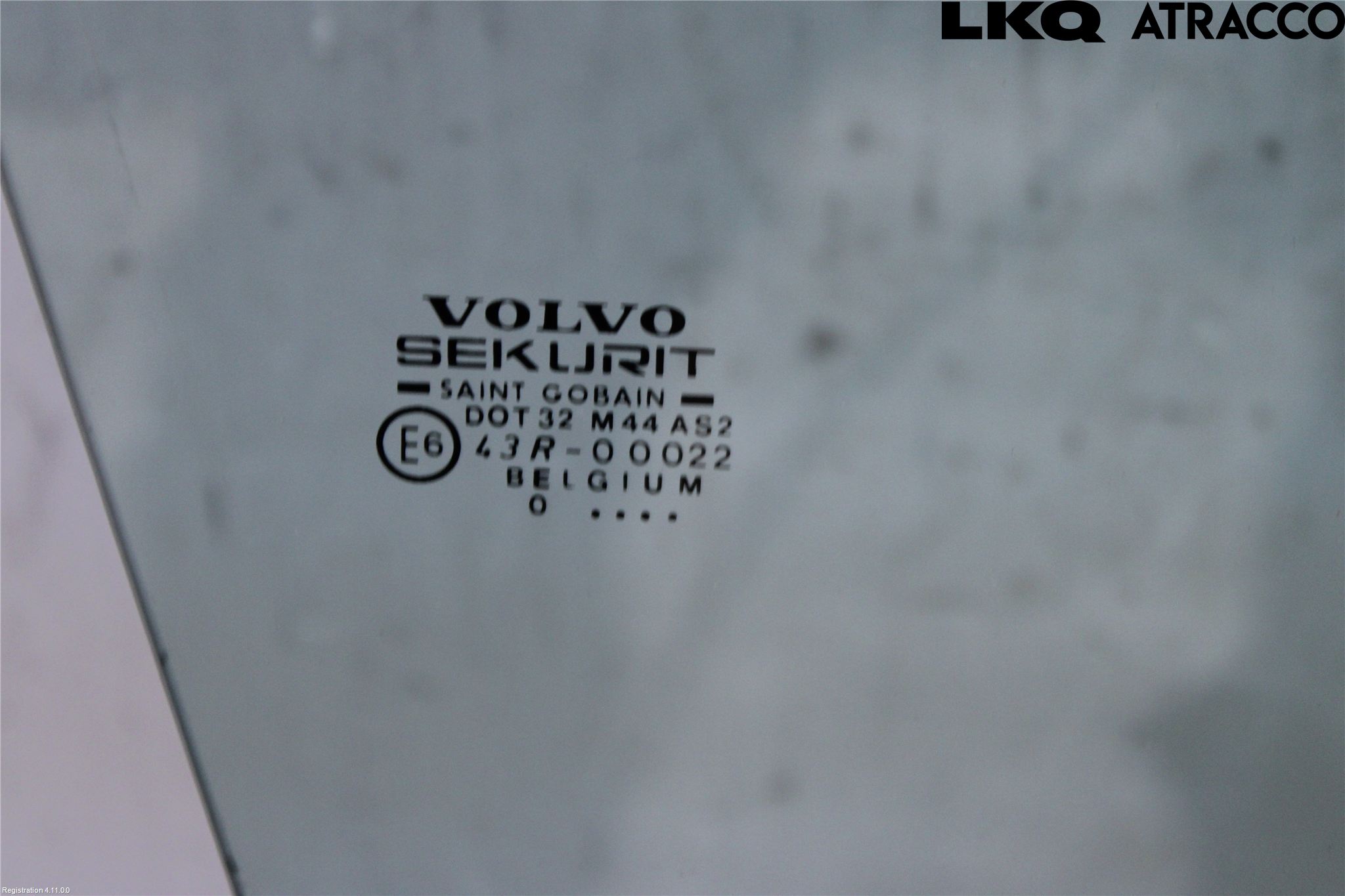 Volvo S40/V40    96-04 Dörruta Fram Höger