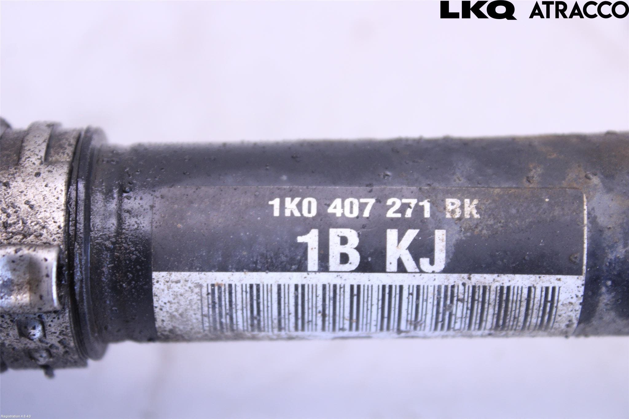 Volkswagen VW GOLF SPORTSVAN 15-20 Drivaxel Fram Vänster