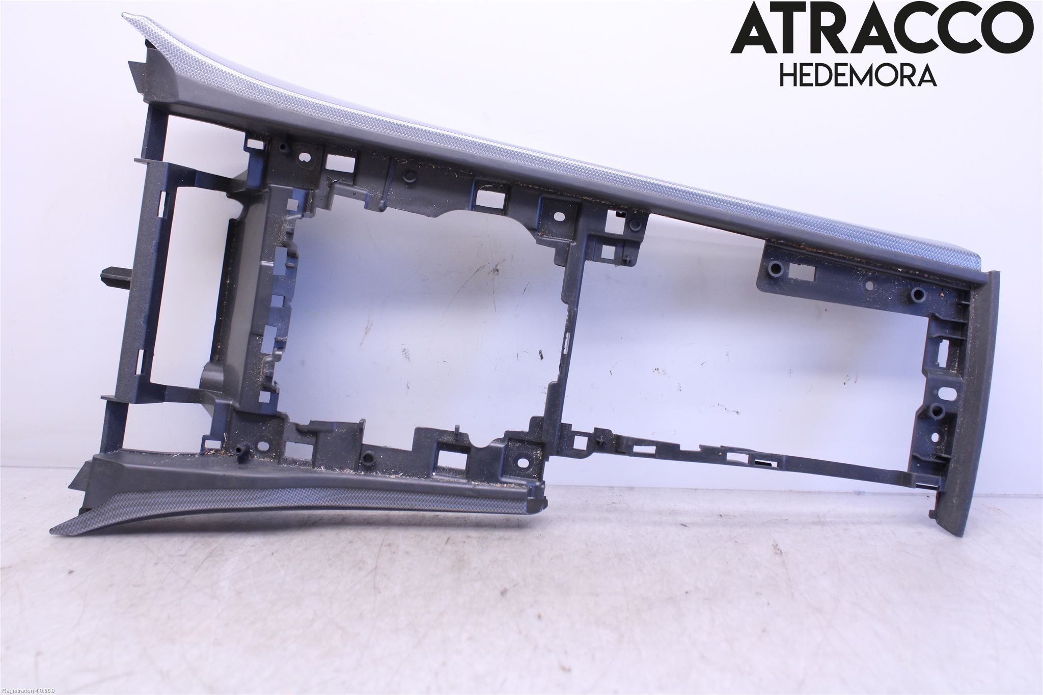 Peugeot 508 11-18 Instrumentkonsoll Mitt