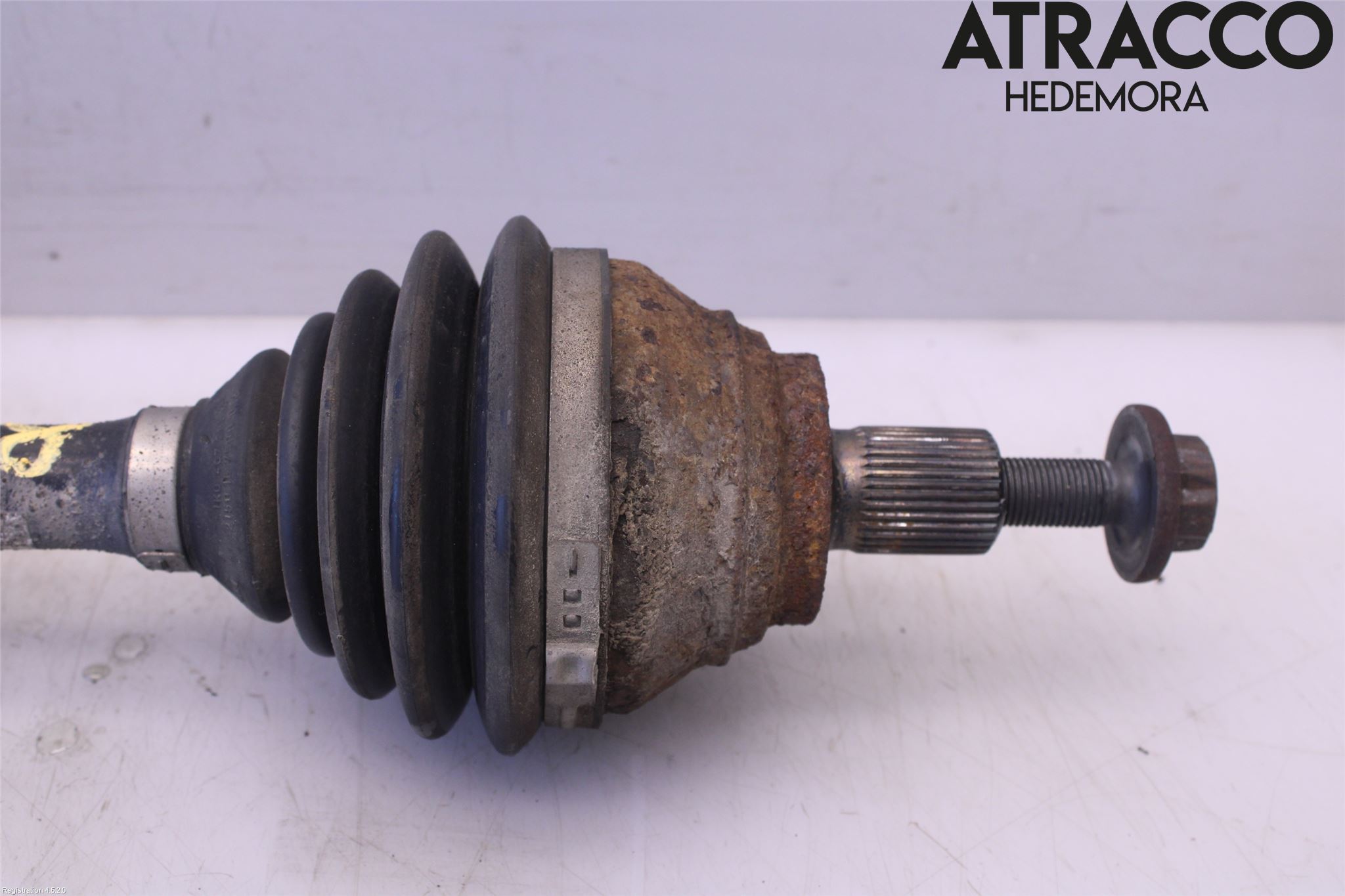 Volkswagen VW TIGUAN 07-16 Drivaxel Fram Vänster