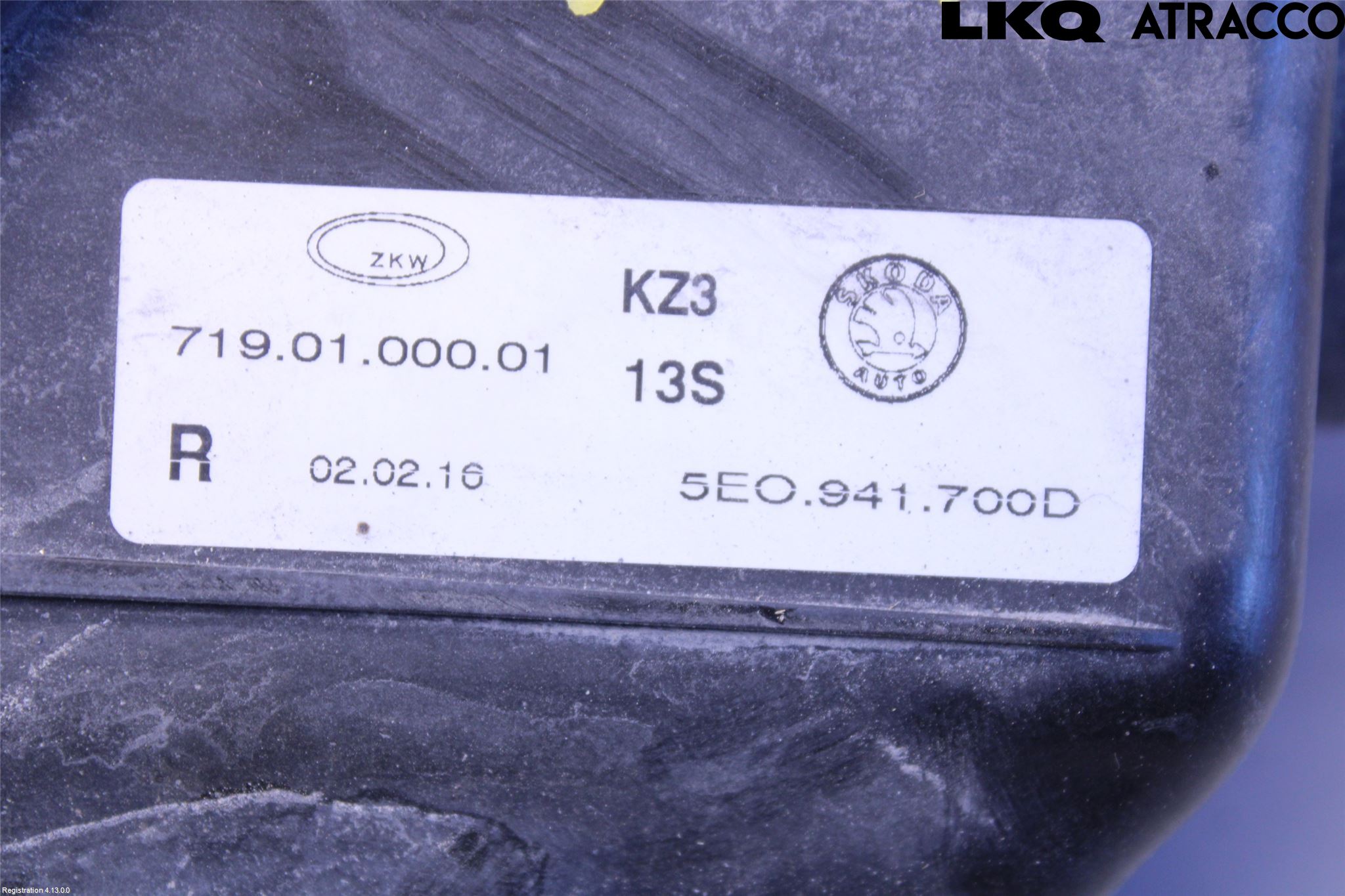 Skoda OCTAVIA (5E) 13-20 Dimljus-Varselljus Fram