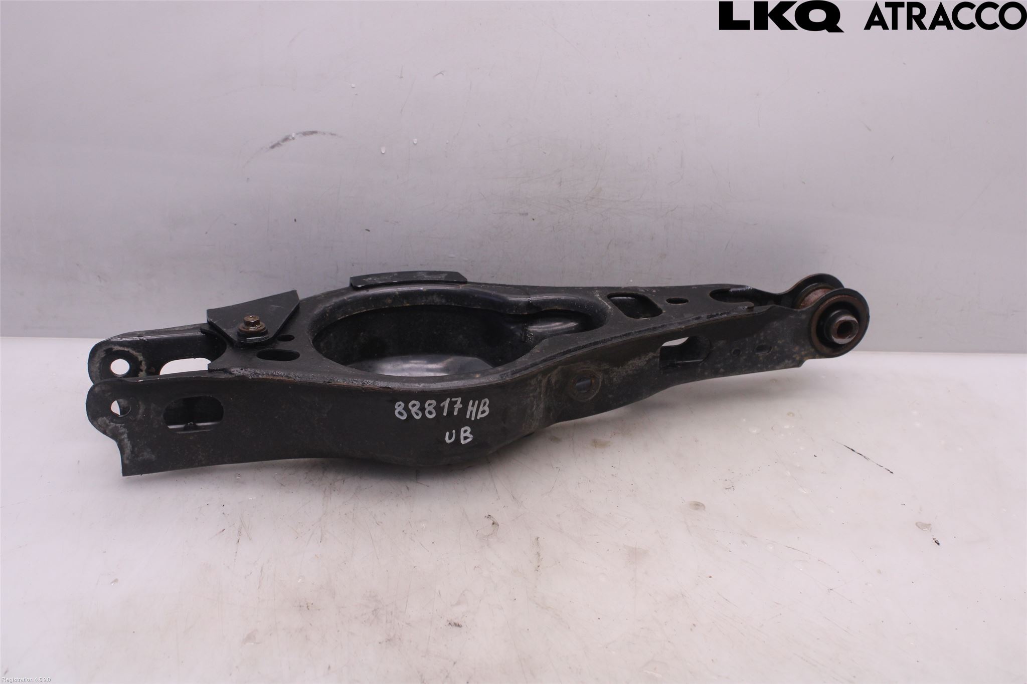 Toyota RAV4 19- Bärarm Bak Höger