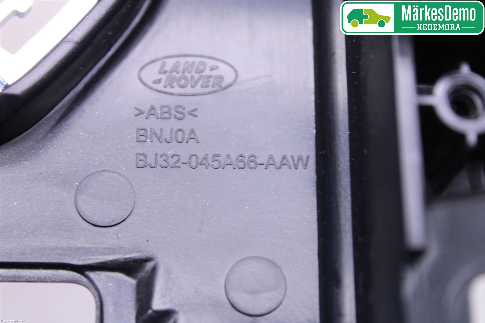 Landrover LAND ROVER RANGE ROVER EVOQUE (L538) 11-18 Instrumentkonsoll Mitt