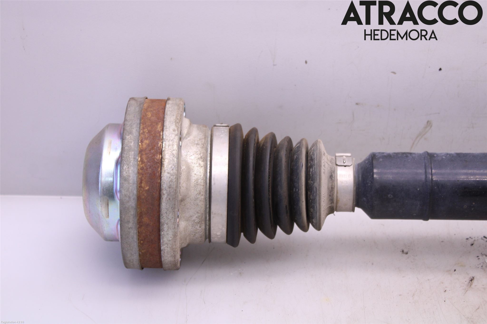 Volkswagen VW PASSAT 15-19 Drivaxel Fram Höger